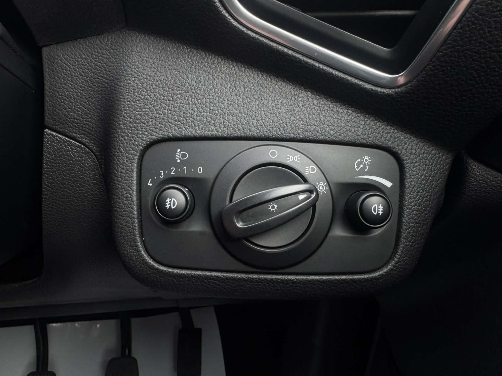 Ford Kuga 2.0 TDCi Titanium SUV 5dr Diesel Manual 2WD Euro 6 (s/s) (150 ps)