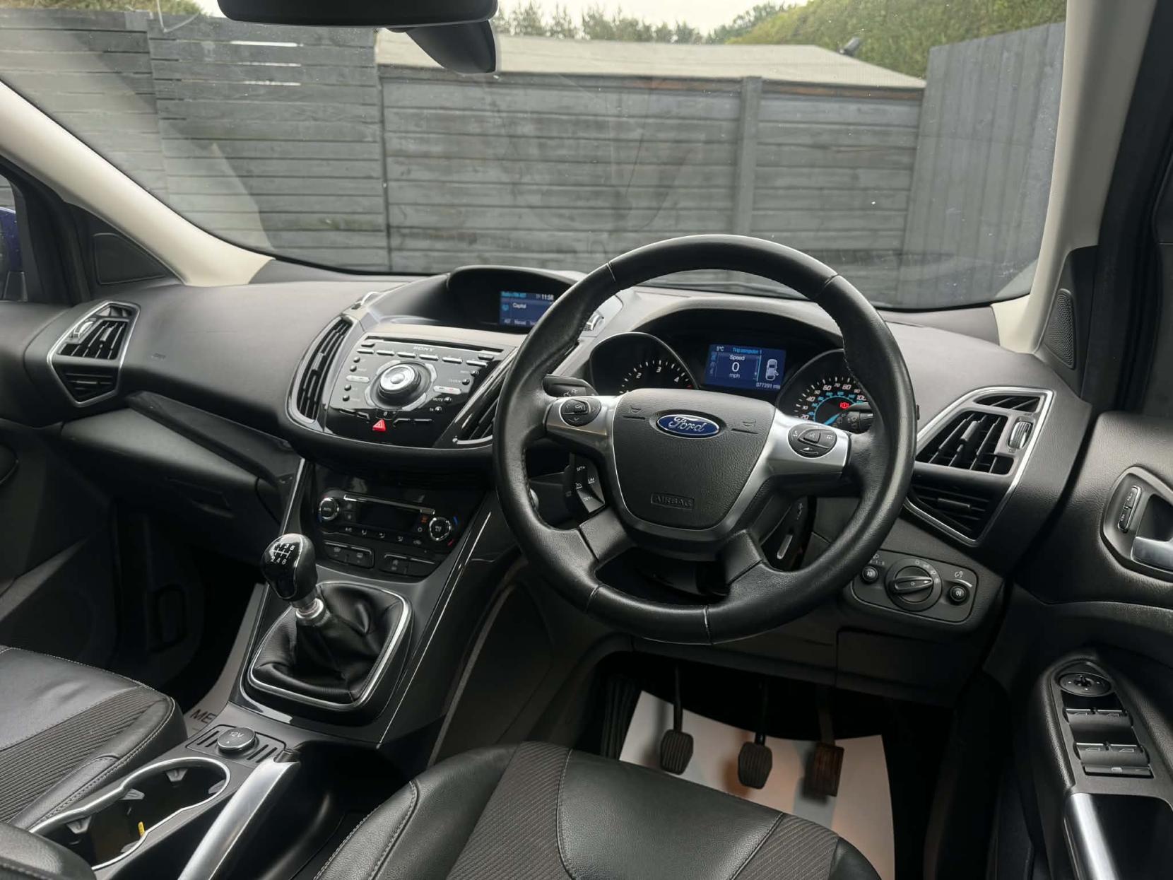 Ford Kuga 2.0 TDCi Titanium SUV 5dr Diesel Manual 2WD Euro 6 (s/s) (150 ps)