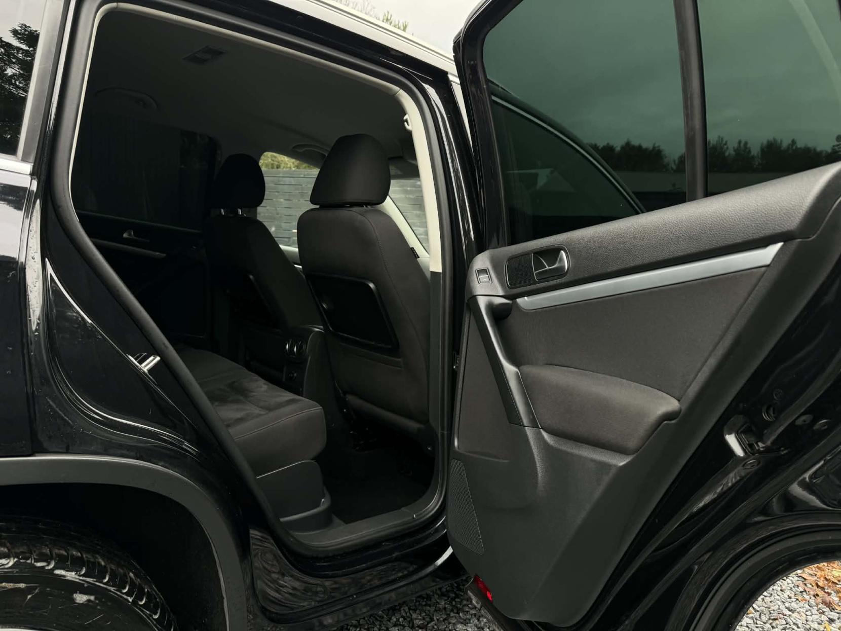 Volkswagen Tiguan 2.0 TDI BlueMotion Tech Match SUV 5dr Diesel DSG 4WD Euro 6 (s/s) (150 ps)