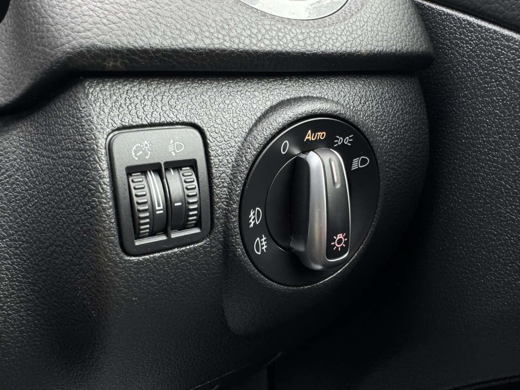 Volkswagen Tiguan 2.0 TDI BlueMotion Tech Match SUV 5dr Diesel DSG 4WD Euro 6 (s/s) (150 ps)