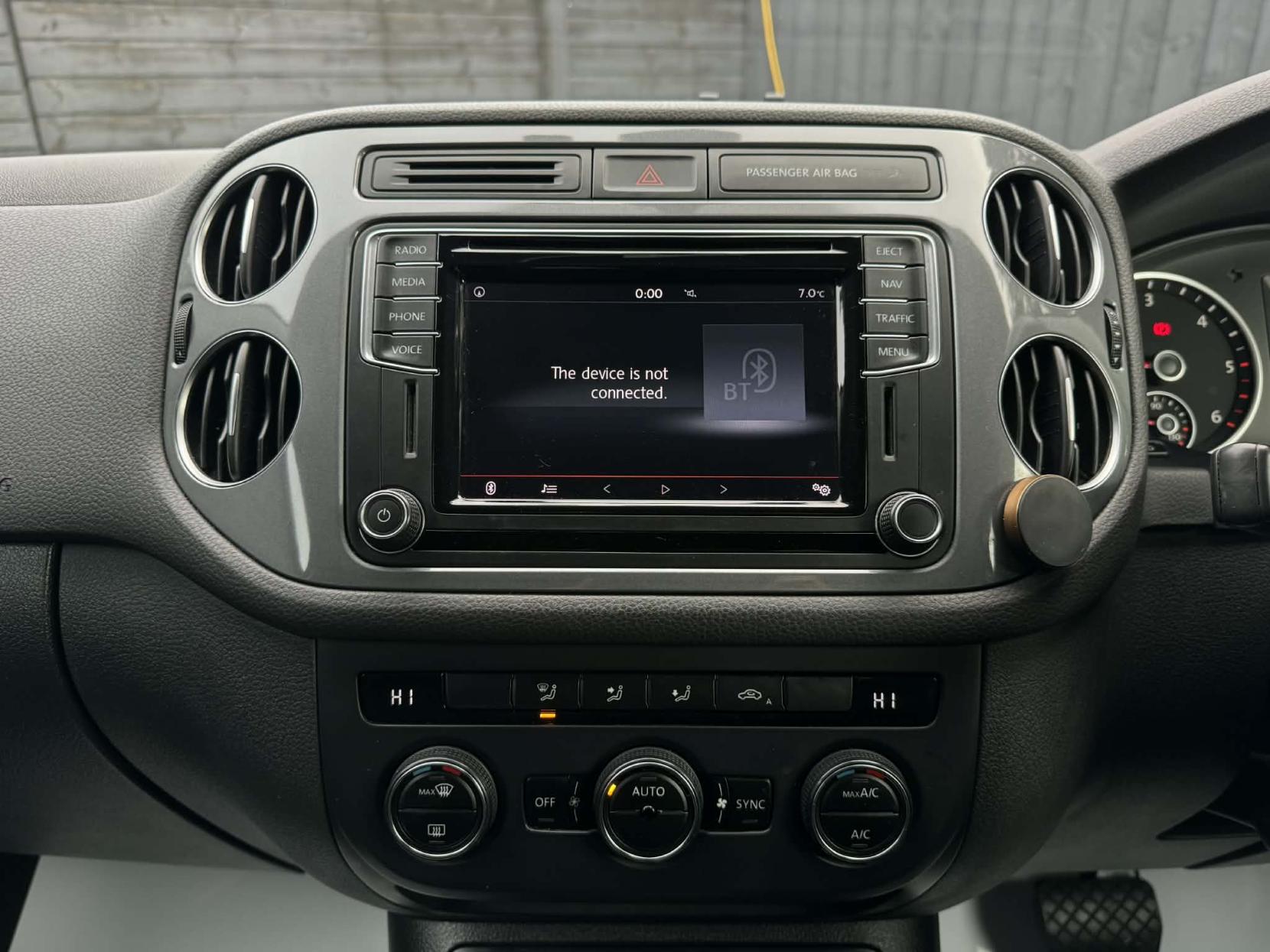 Volkswagen Tiguan 2.0 TDI BlueMotion Tech Match SUV 5dr Diesel DSG 4WD Euro 6 (s/s) (150 ps)