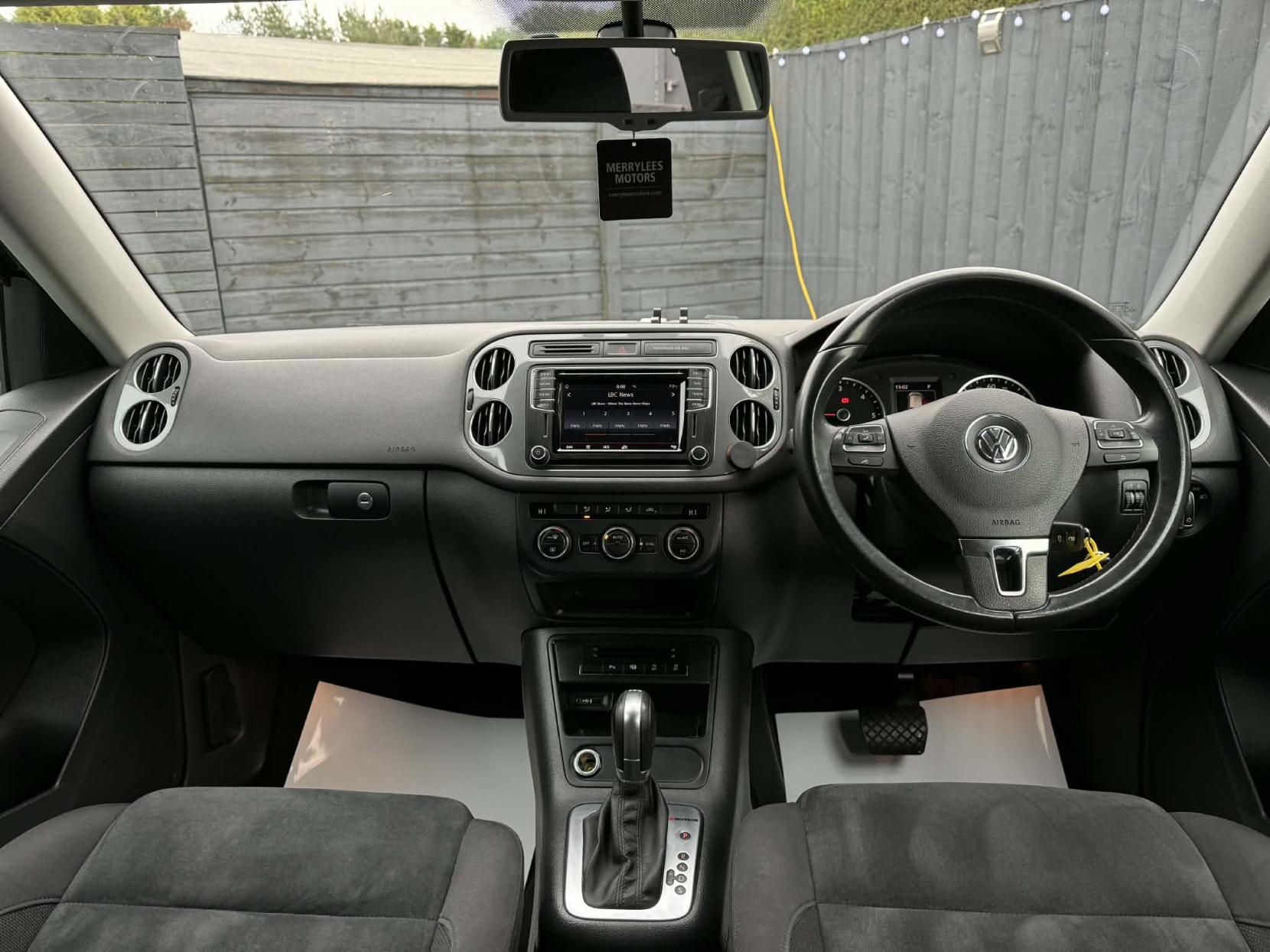 Volkswagen Tiguan 2.0 TDI BlueMotion Tech Match SUV 5dr Diesel DSG 4WD Euro 6 (s/s) (150 ps)