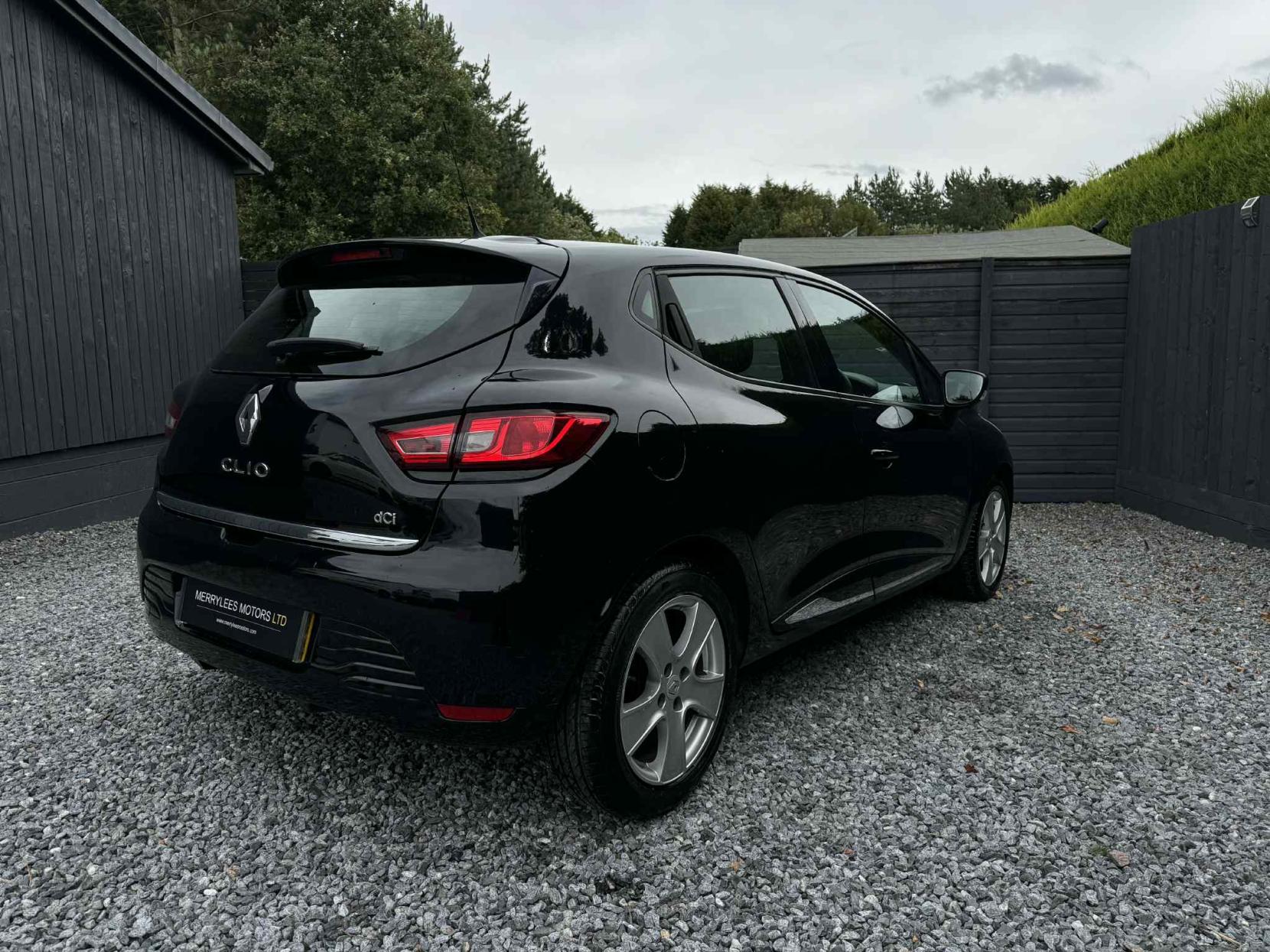 Renault Clio 1.5 dCi Dynamique Nav Hatchback 5dr Diesel Manual Euro 6 (s/s) (90 ps)