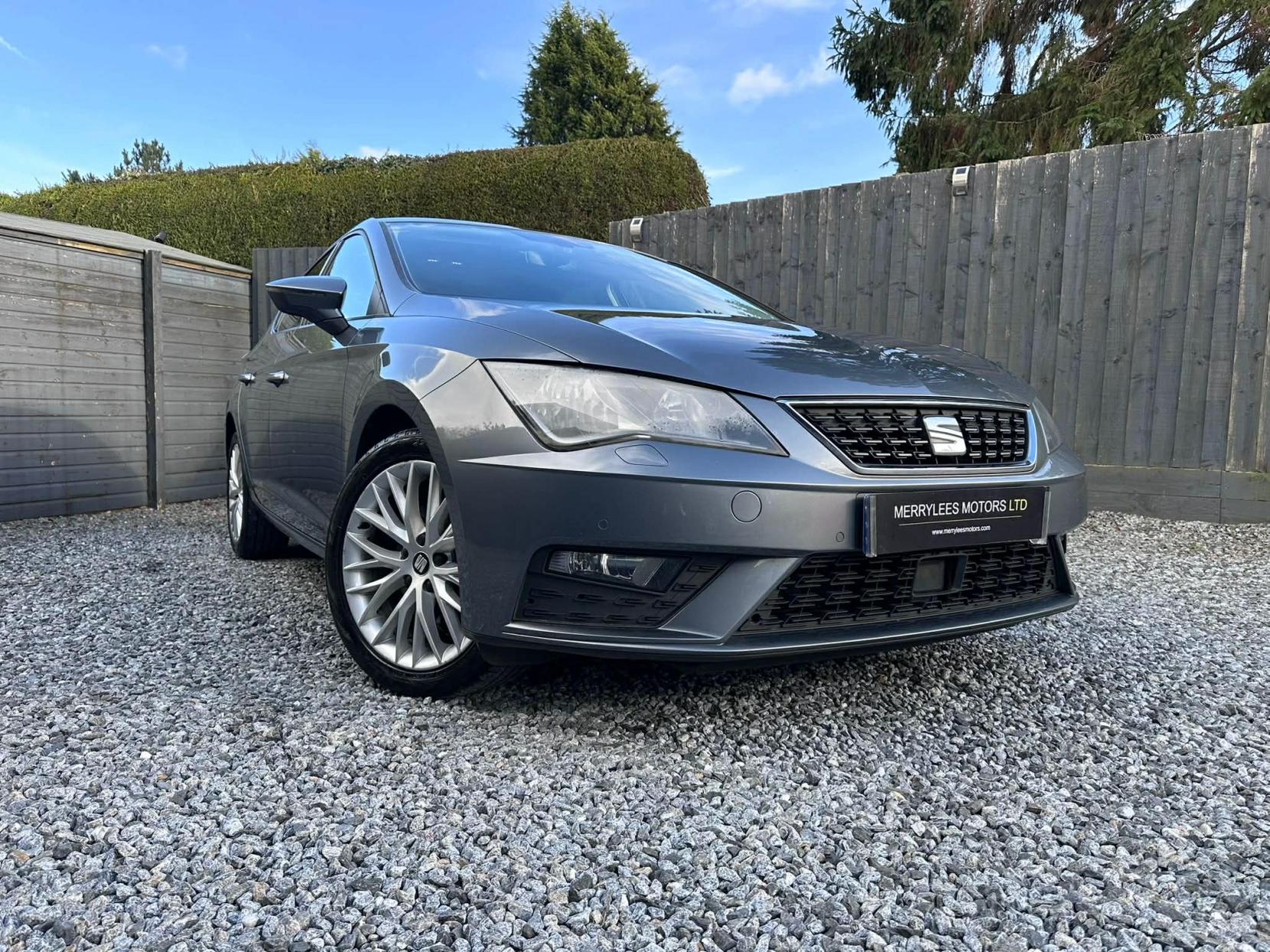 SEAT Leon 1.6 TDI SE Dynamic Technology Hatchback 5dr Diesel DSG Euro 6 (s/s) (115 ps)