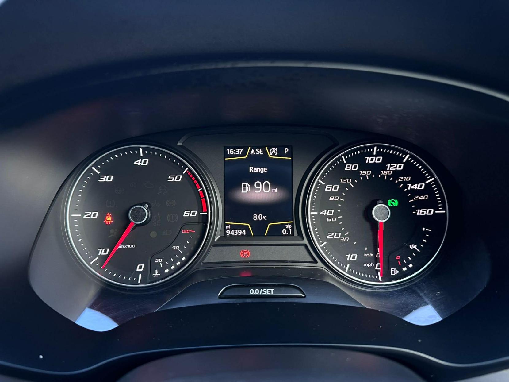 SEAT Leon 1.6 TDI SE Dynamic Technology Hatchback 5dr Diesel DSG Euro 6 (s/s) (115 ps)