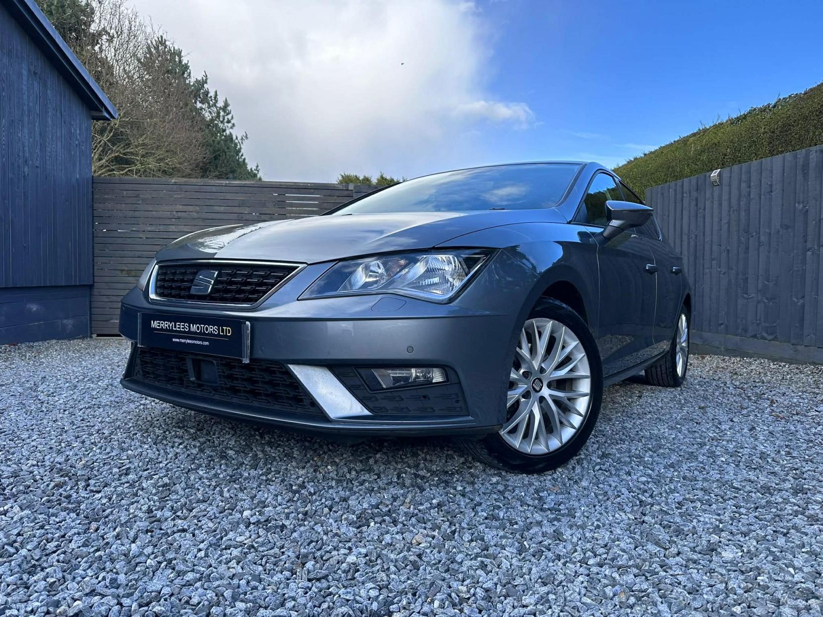 SEAT Leon 1.6 TDI SE Dynamic Technology Hatchback 5dr Diesel DSG Euro 6 (s/s) (115 ps)