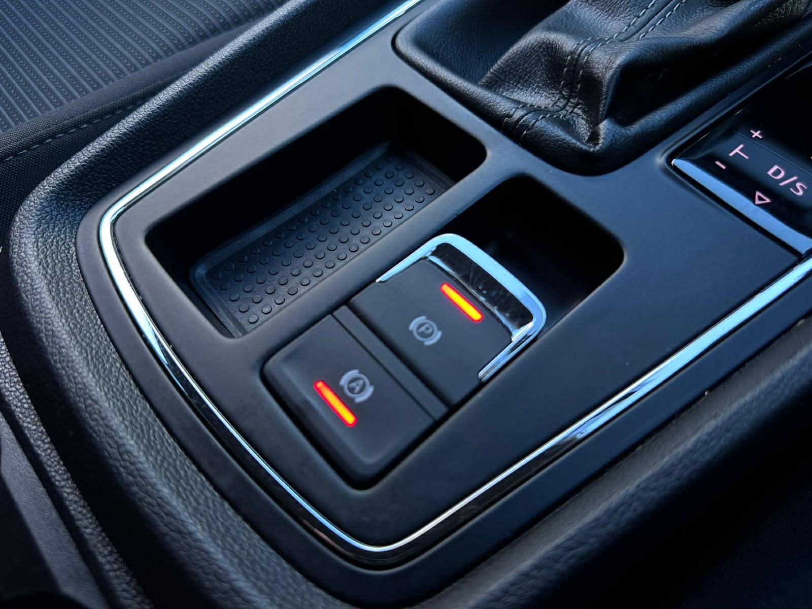 SEAT Leon 1.6 TDI SE Dynamic Technology Hatchback 5dr Diesel DSG Euro 6 (s/s) (115 ps)