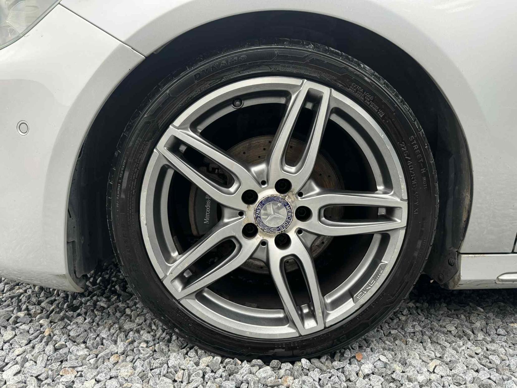 Mercedes-Benz A Class 1.5 A180d AMG Line Hatchback 5dr Diesel Manual Euro 6 (s/s) (109 ps)