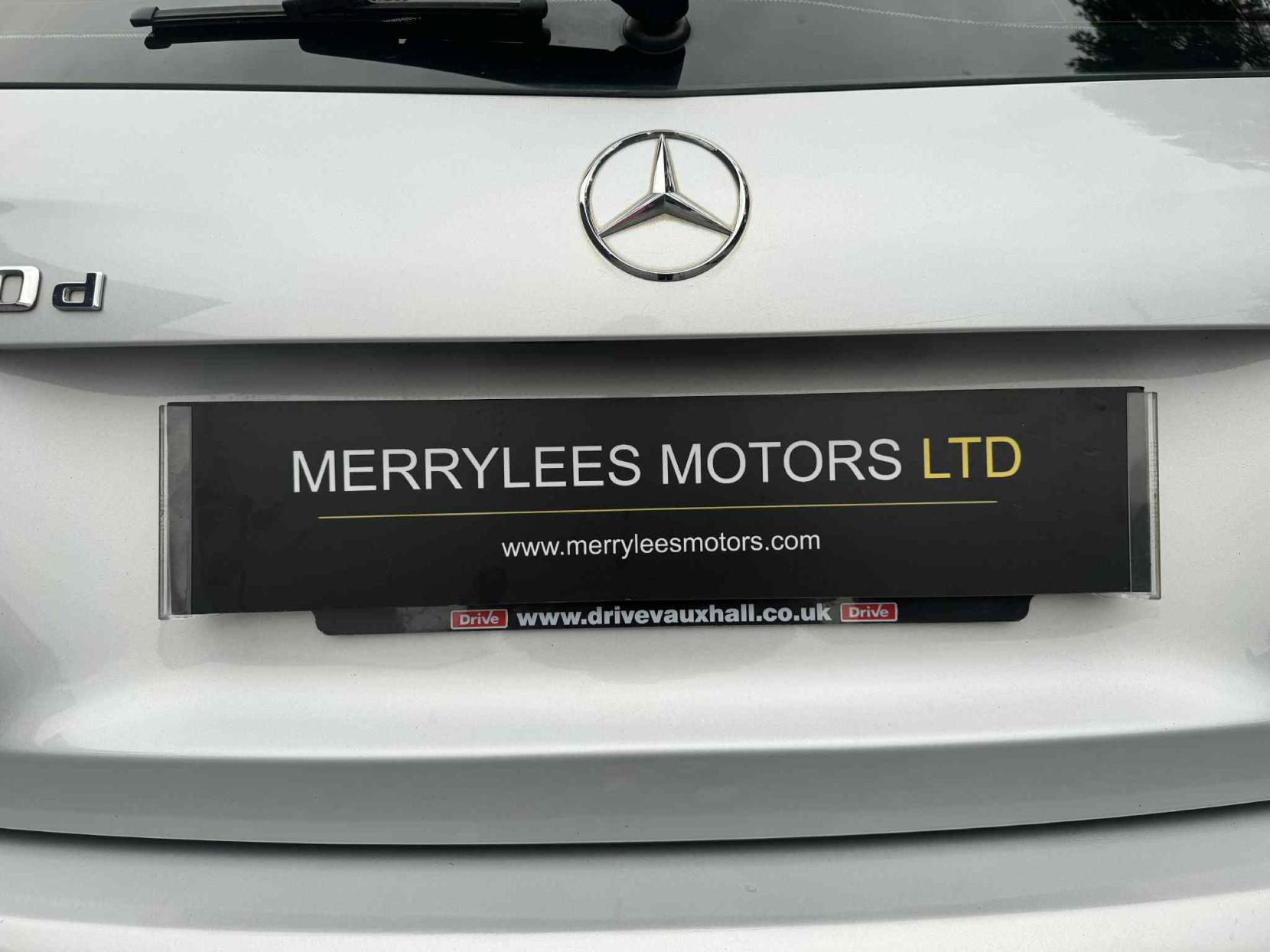 Mercedes-Benz A Class 1.5 A180d AMG Line Hatchback 5dr Diesel Manual Euro 6 (s/s) (109 ps)