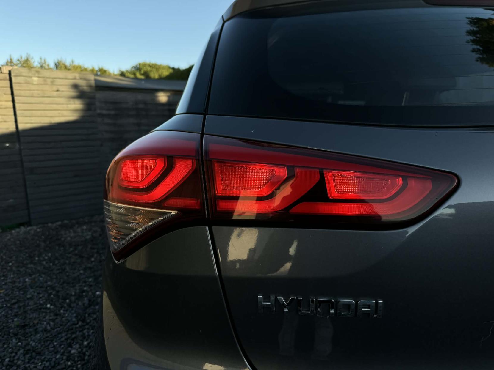 Hyundai i20 1.4 SE Hatchback 5dr Petrol Manual Euro 6 (100 ps)