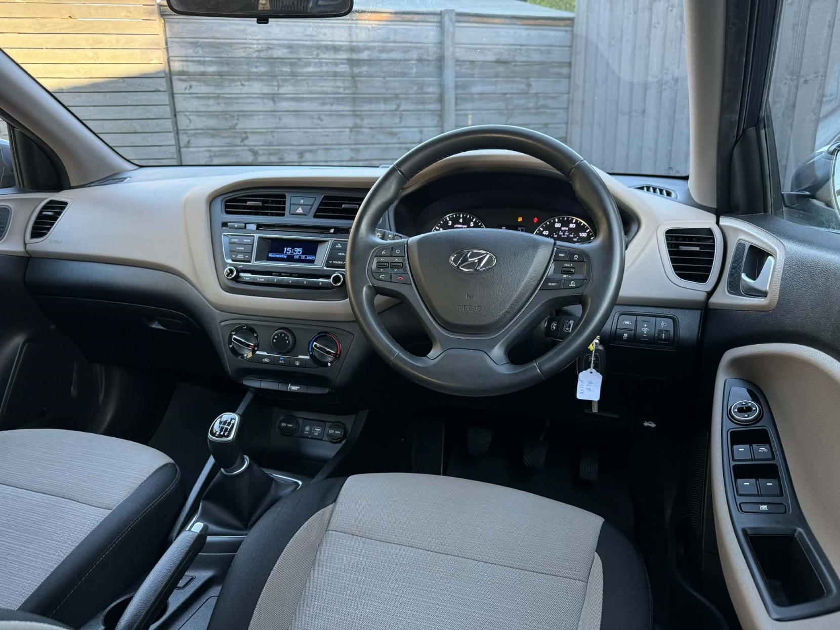 Hyundai i20 1.4 SE Hatchback 5dr Petrol Manual Euro 6 (100 ps)