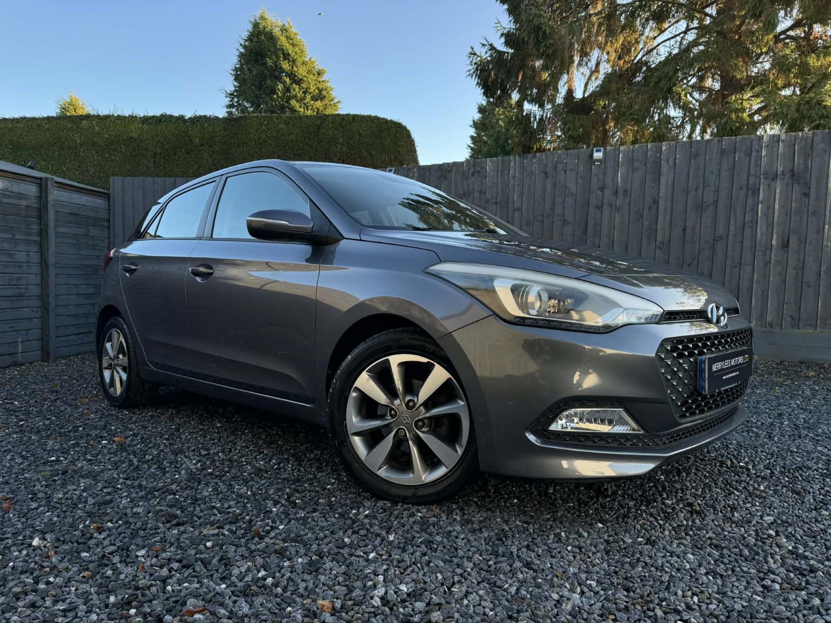 Hyundai i20 1.4 SE Hatchback 5dr Petrol Manual Euro 6 (100 ps)