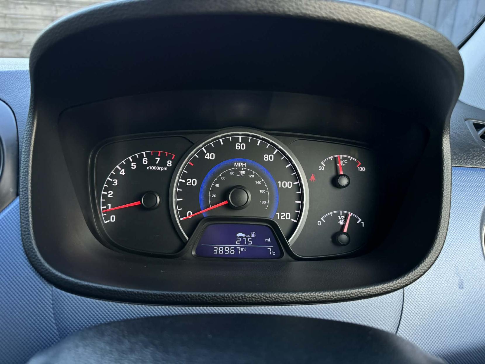 Hyundai i10 1.2 Premium Hatchback 5dr Petrol Manual Euro 5 (87 ps)