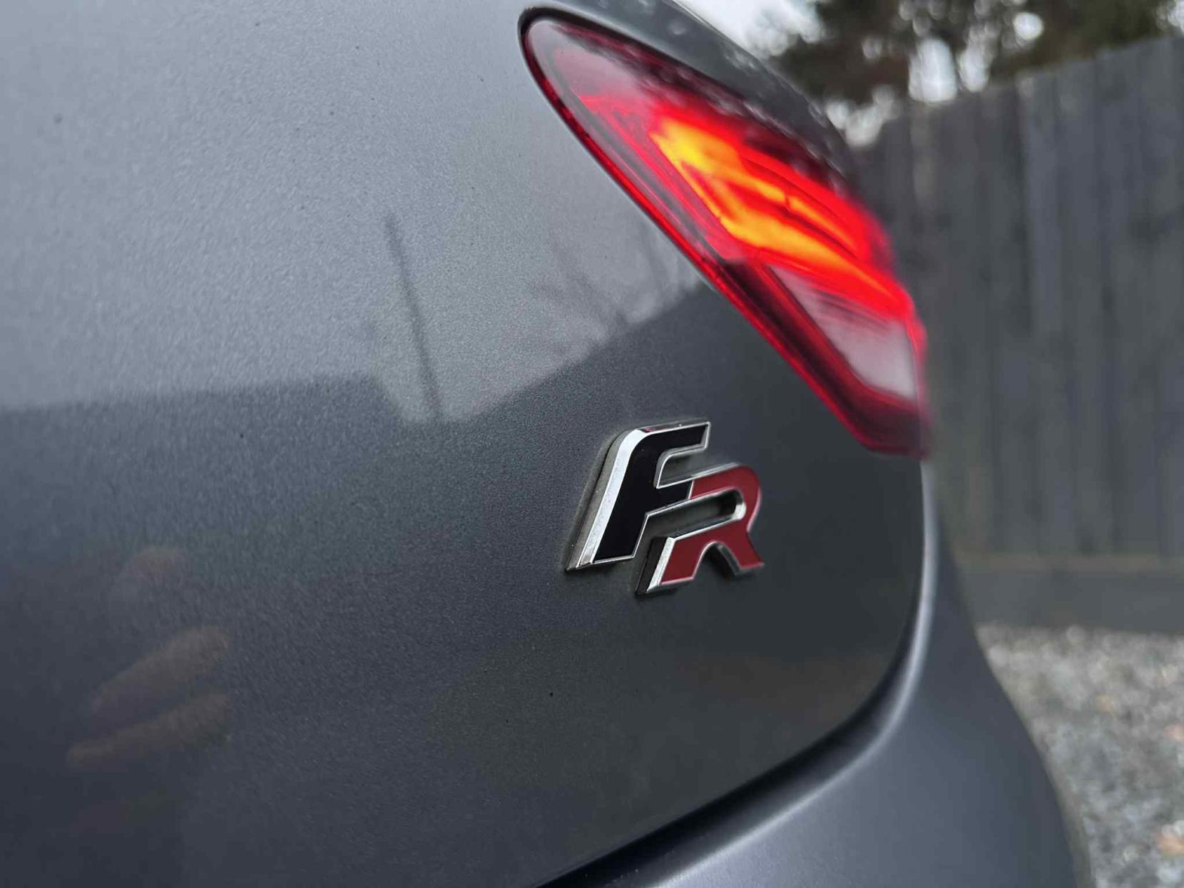 SEAT Leon 2.0 TDI FR Hatchback 5dr Diesel Manual Euro 6 (s/s) (150 ps)