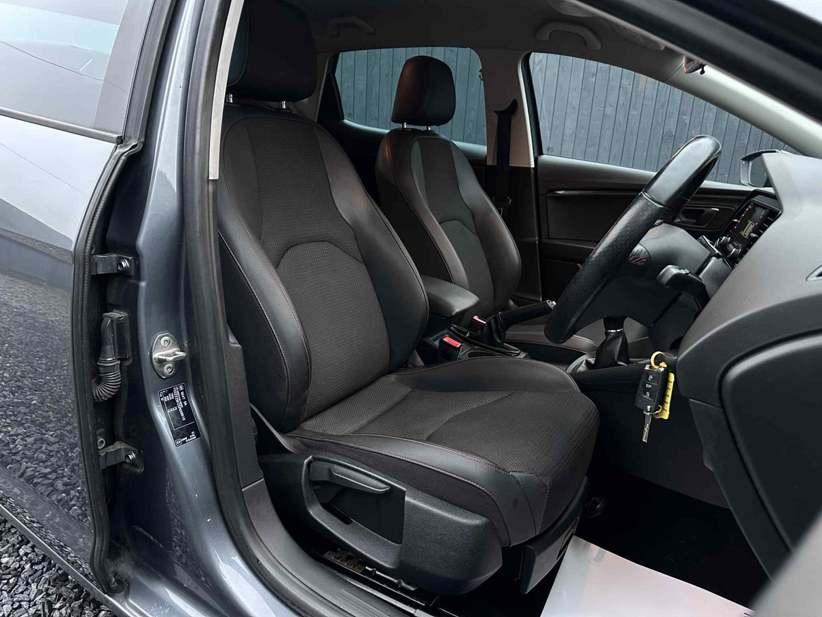 SEAT Leon 2.0 TDI FR Hatchback 5dr Diesel Manual Euro 6 (s/s) (150 ps)