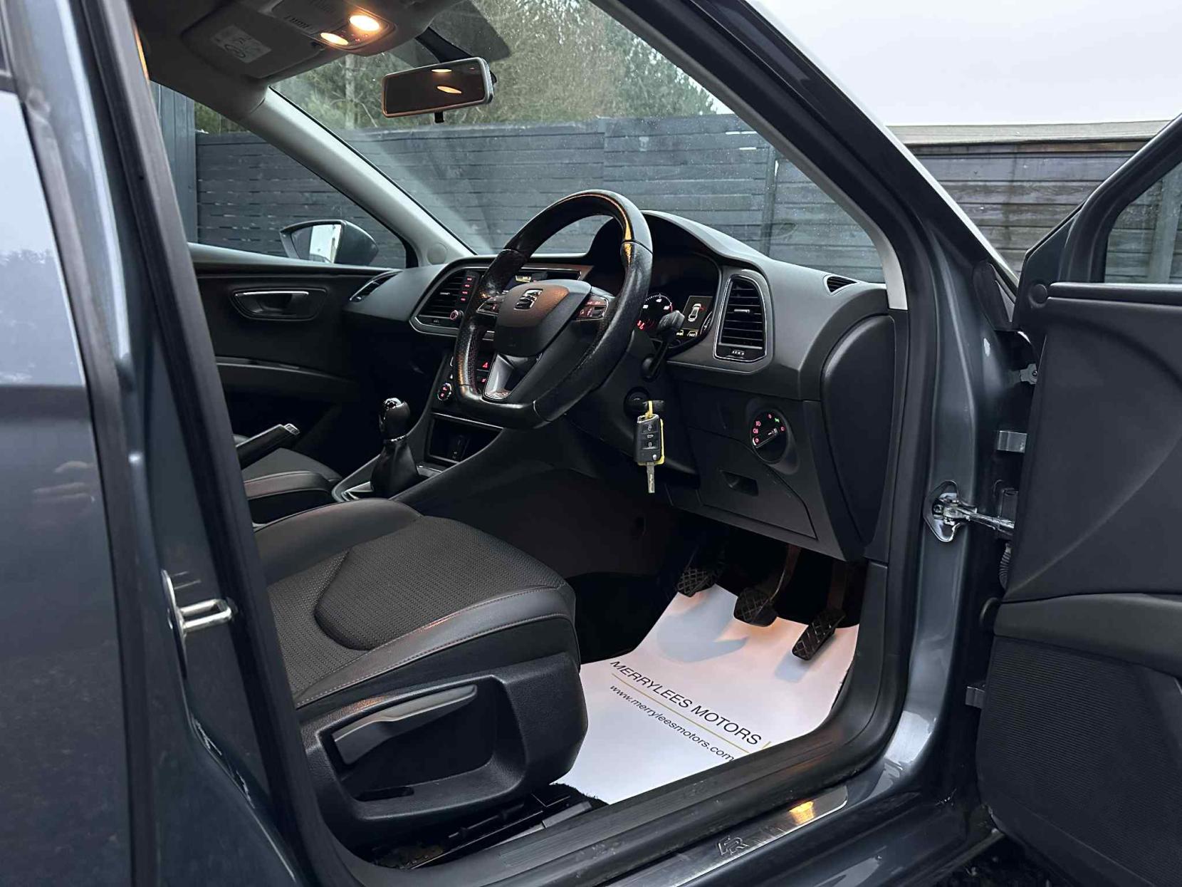 SEAT Leon 2.0 TDI FR Hatchback 5dr Diesel Manual Euro 6 (s/s) (150 ps)