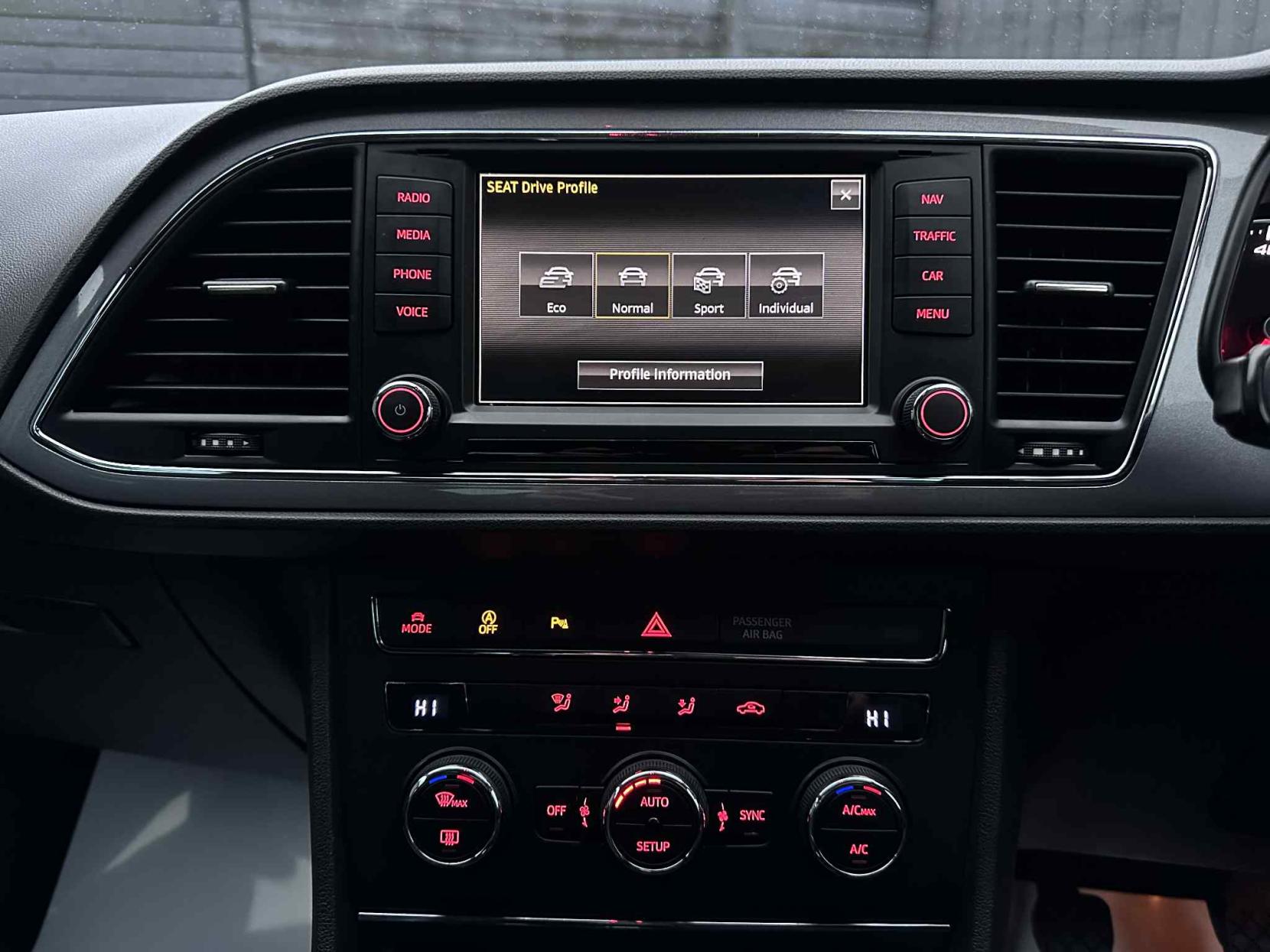 SEAT Leon 2.0 TDI FR Hatchback 5dr Diesel Manual Euro 6 (s/s) (150 ps)