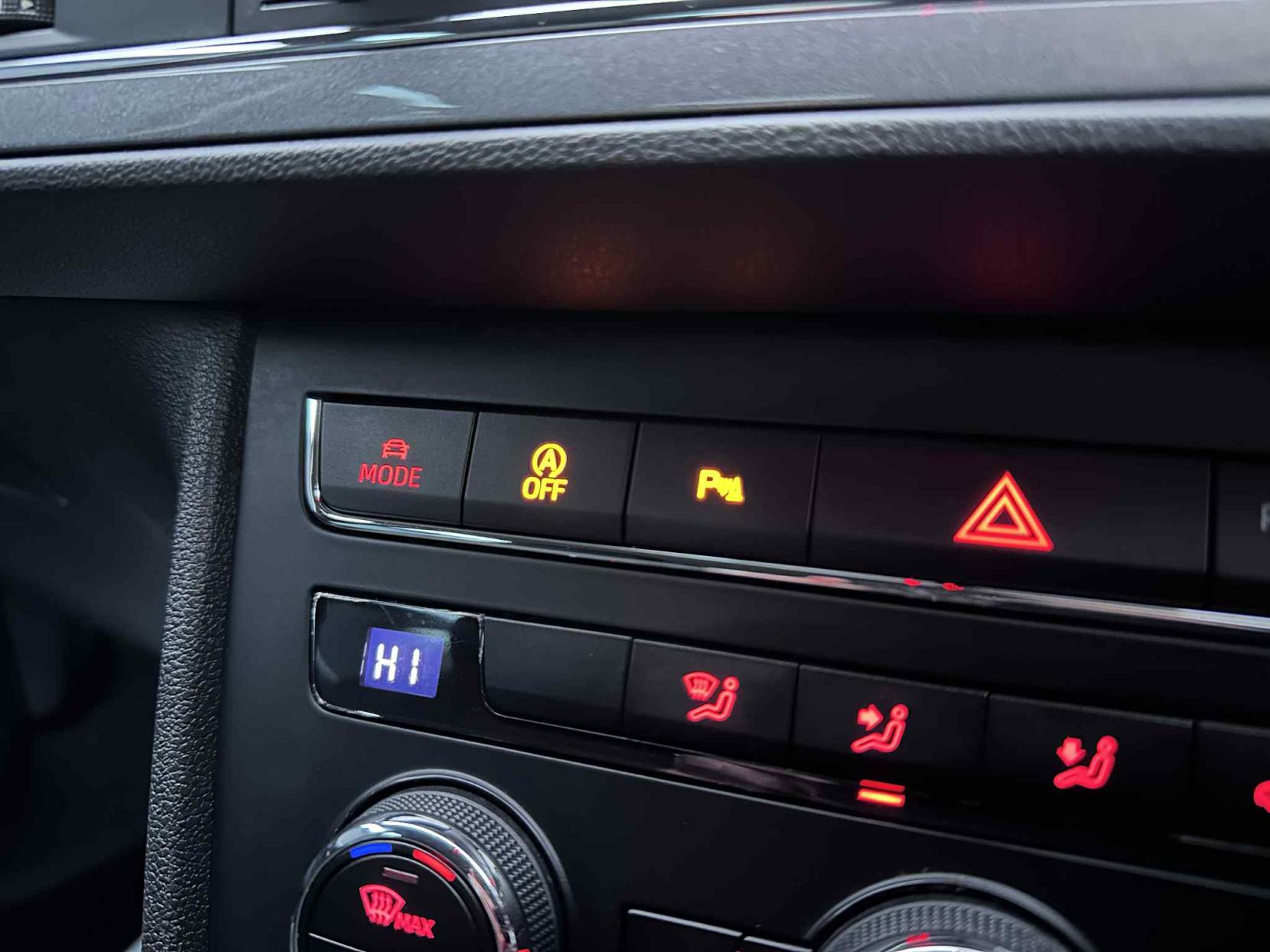 SEAT Leon 2.0 TDI FR Hatchback 5dr Diesel Manual Euro 6 (s/s) (150 ps)