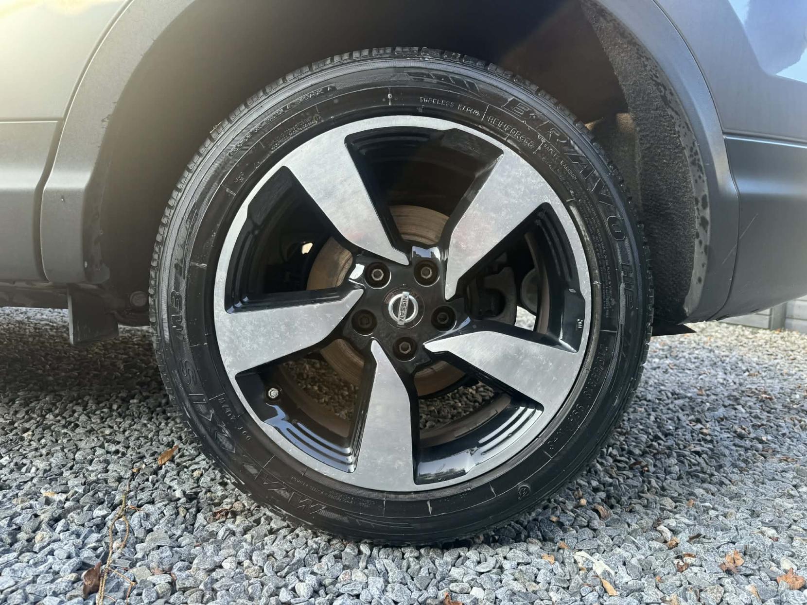 Nissan Qashqai 1.5 dCi n-tec SUV 5dr Diesel Manual 2WD Euro 6 (s/s) (110 ps)