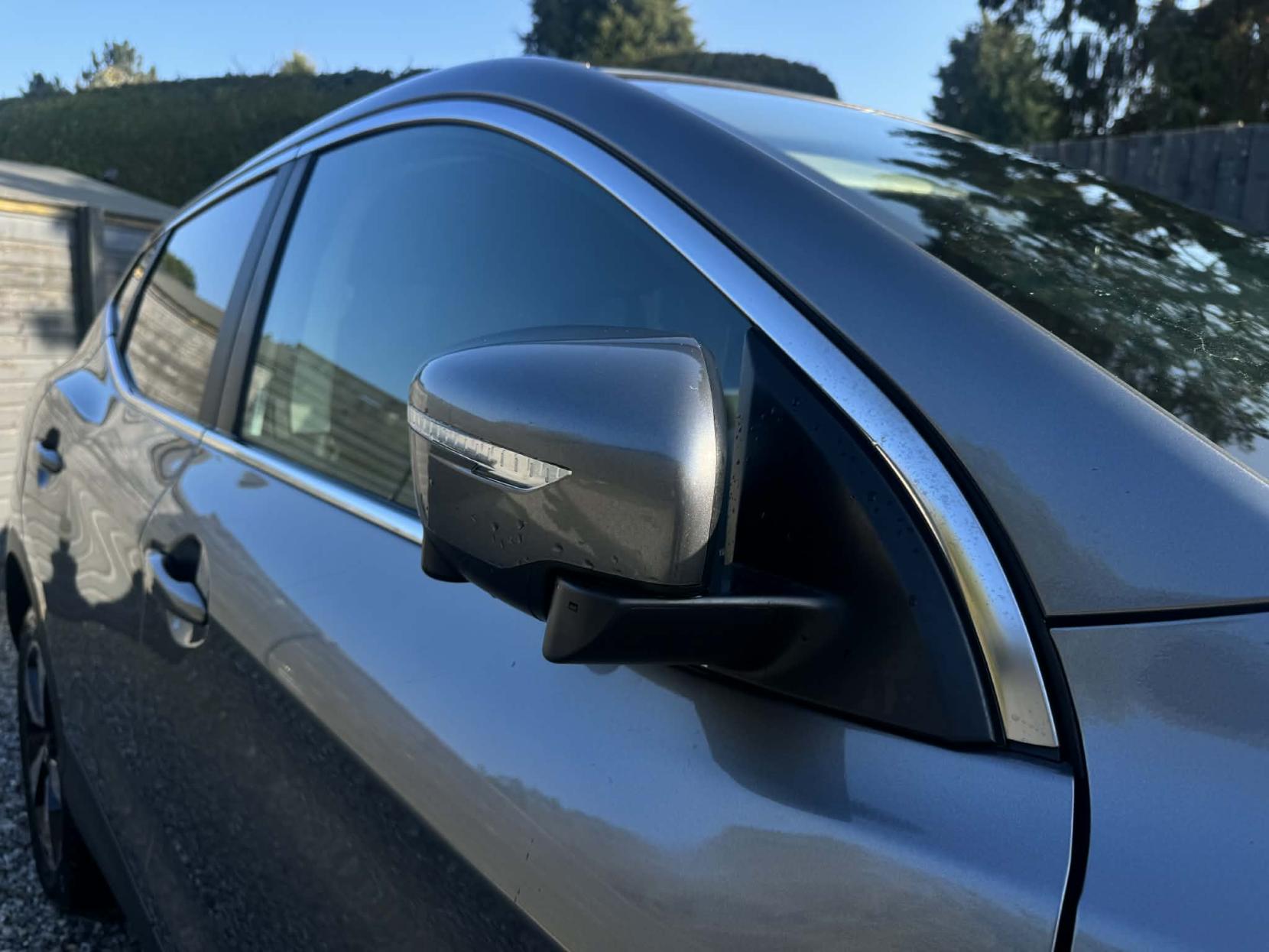 Nissan Qashqai 1.5 dCi n-tec SUV 5dr Diesel Manual 2WD Euro 6 (s/s) (110 ps)