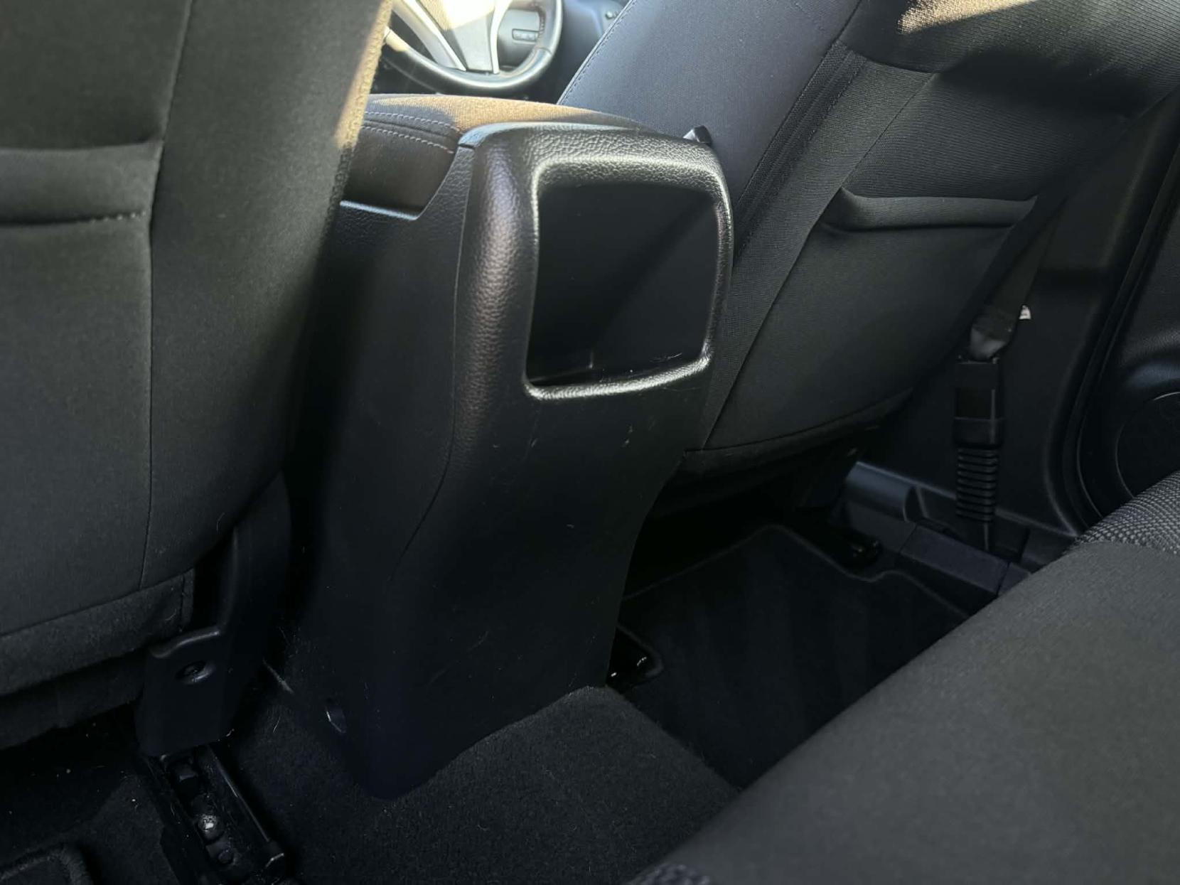 Nissan Qashqai 1.5 dCi n-tec SUV 5dr Diesel Manual 2WD Euro 6 (s/s) (110 ps)