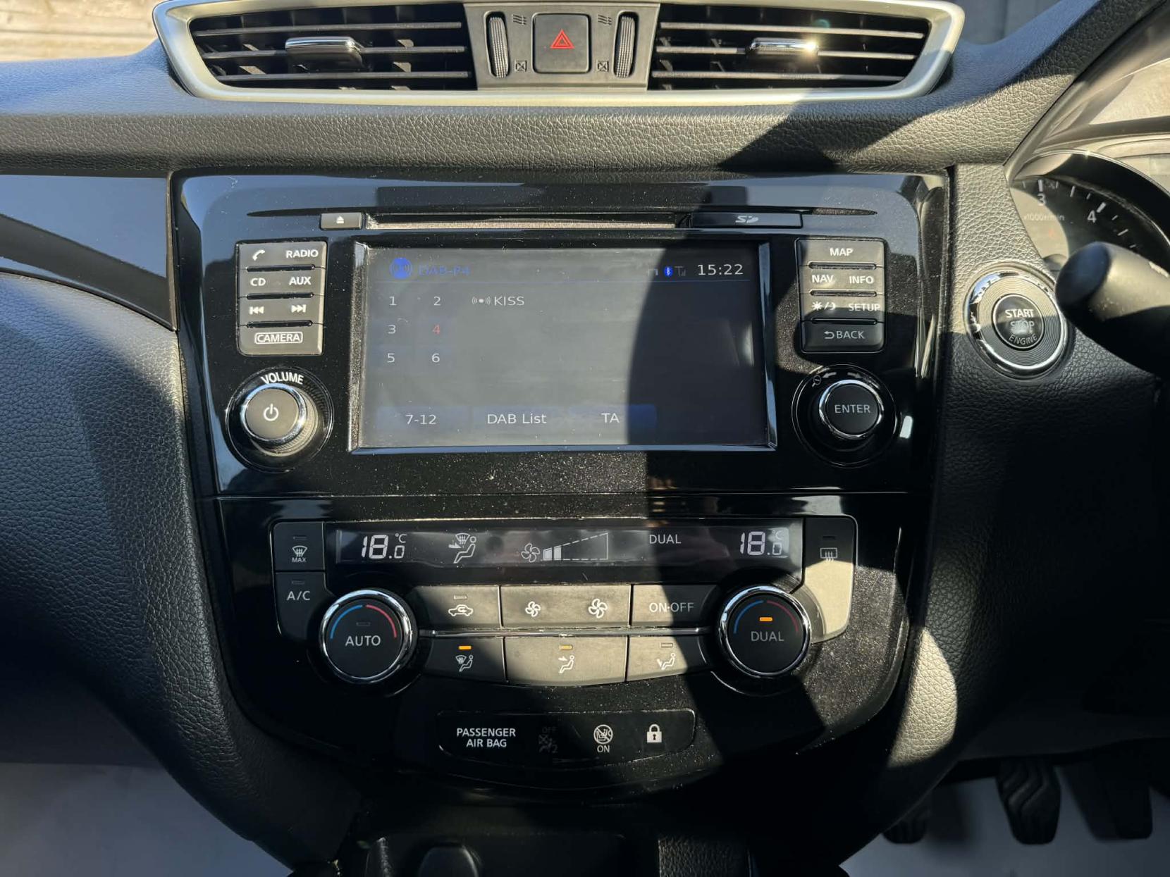 Nissan Qashqai 1.5 dCi n-tec SUV 5dr Diesel Manual 2WD Euro 6 (s/s) (110 ps)