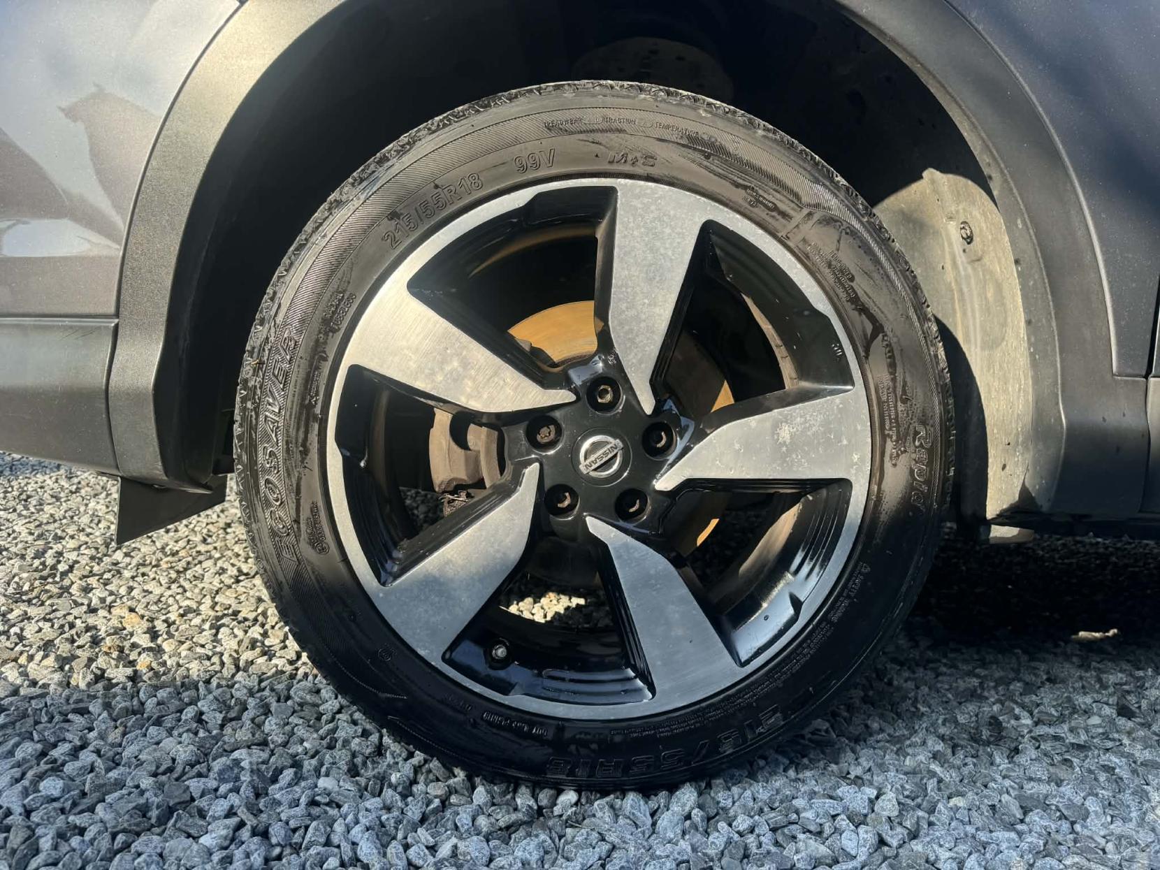 Nissan Qashqai 1.5 dCi n-tec SUV 5dr Diesel Manual 2WD Euro 6 (s/s) (110 ps)