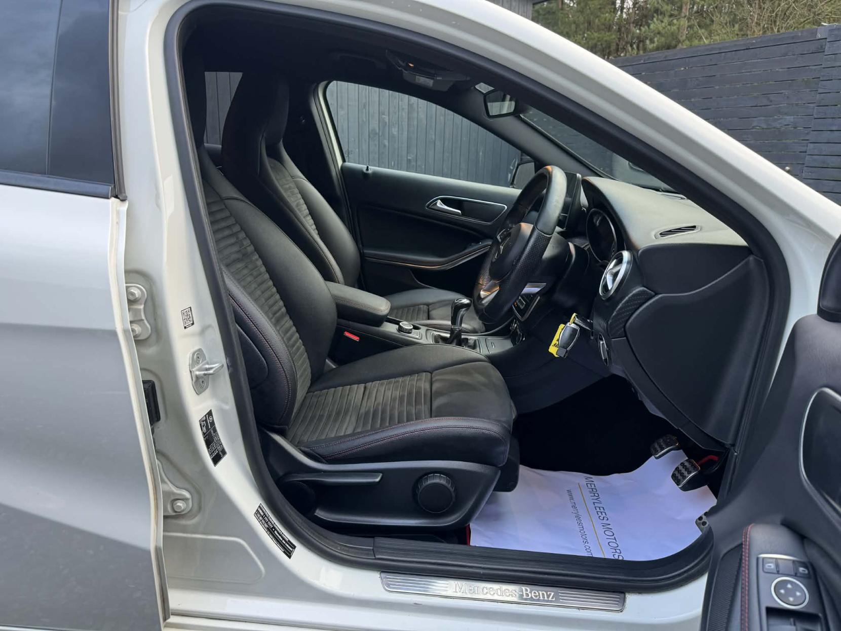 Mercedes-Benz A Class 1.5 A180d AMG Line Hatchback 5dr Diesel Manual Euro 6 (s/s) (109 ps)