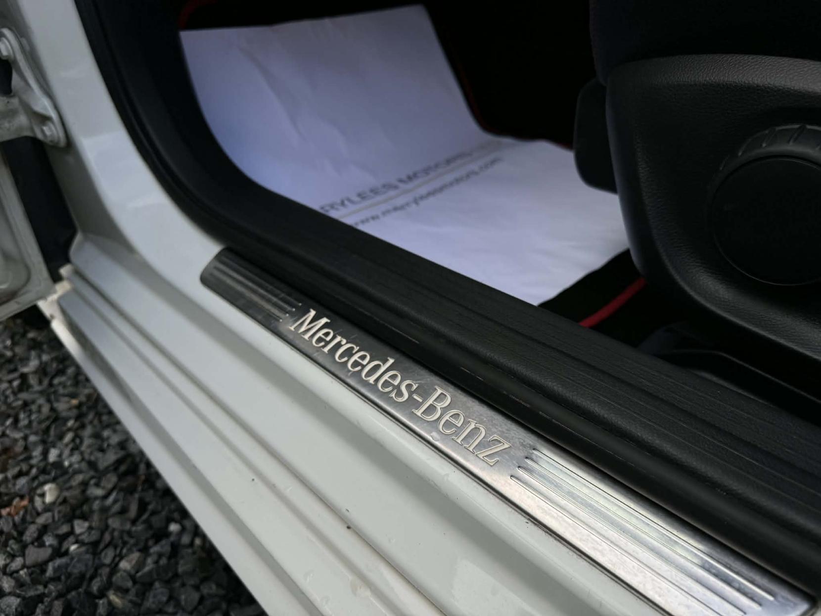 Mercedes-Benz A Class 1.5 A180d AMG Line Hatchback 5dr Diesel Manual Euro 6 (s/s) (109 ps)