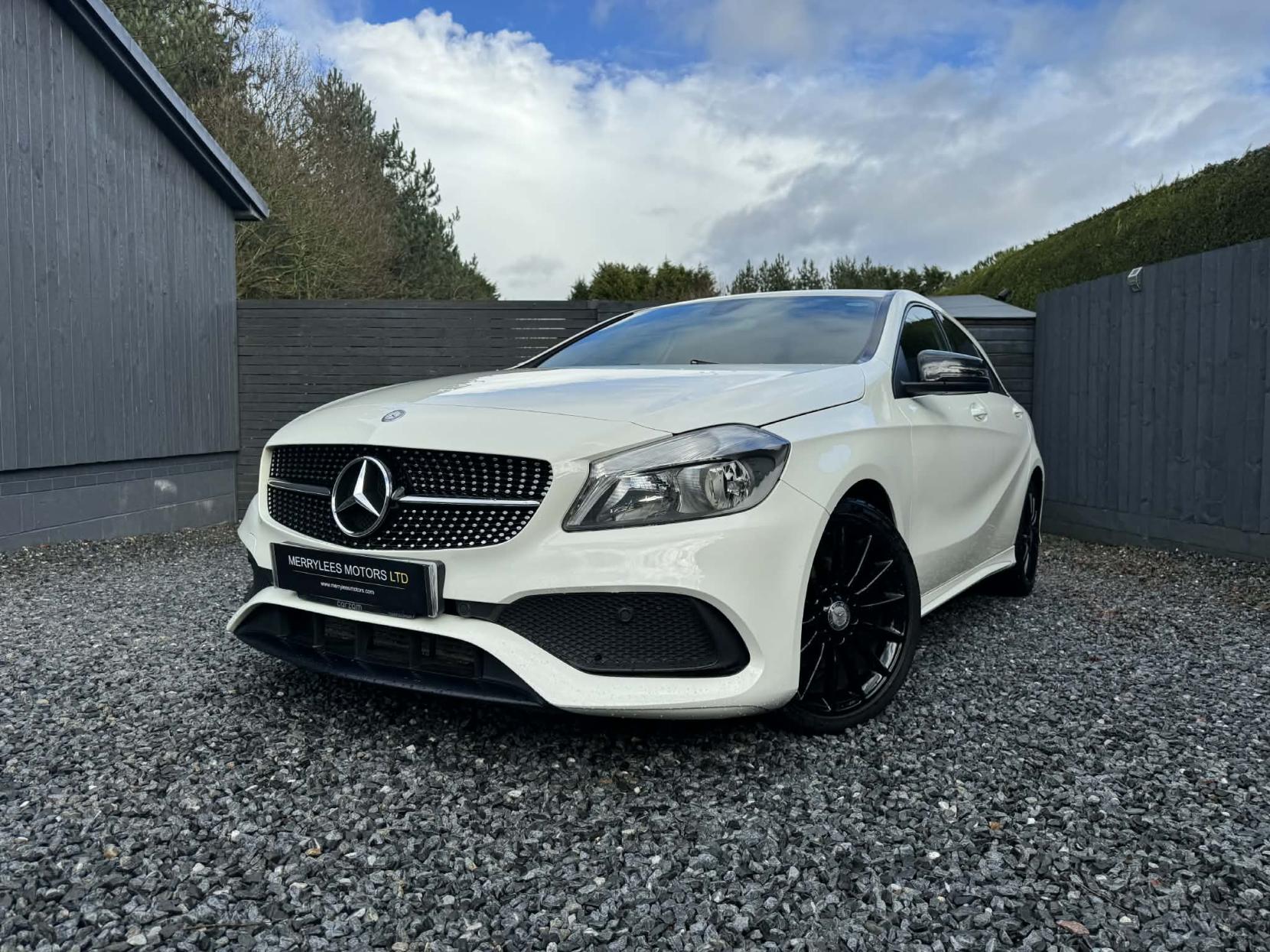 Mercedes-Benz A Class 1.5 A180d AMG Line Hatchback 5dr Diesel Manual Euro 6 (s/s) (109 ps)