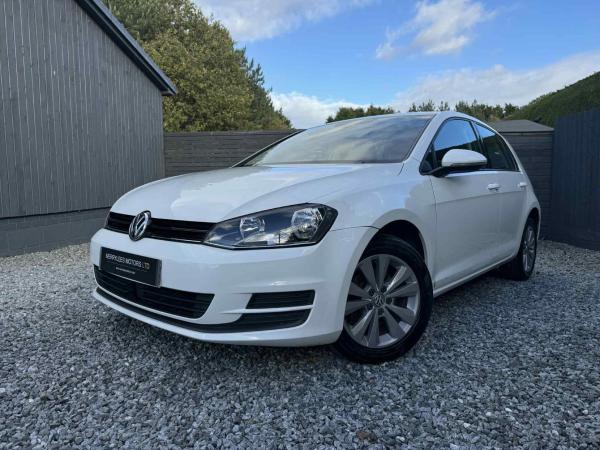 Volkswagen Golf 1.6 TDI BlueMotion Tech SE Hatchback 5dr Diesel Manual Euro 5 (s/s) (105 ps)