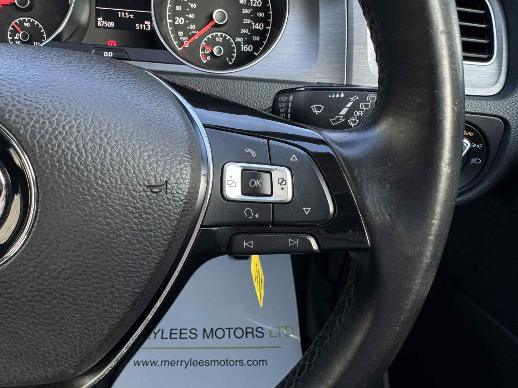 Volkswagen Golf 1.6 TDI BlueMotion Tech SE Hatchback 5dr Diesel Manual Euro 5 (s/s) (105 ps)