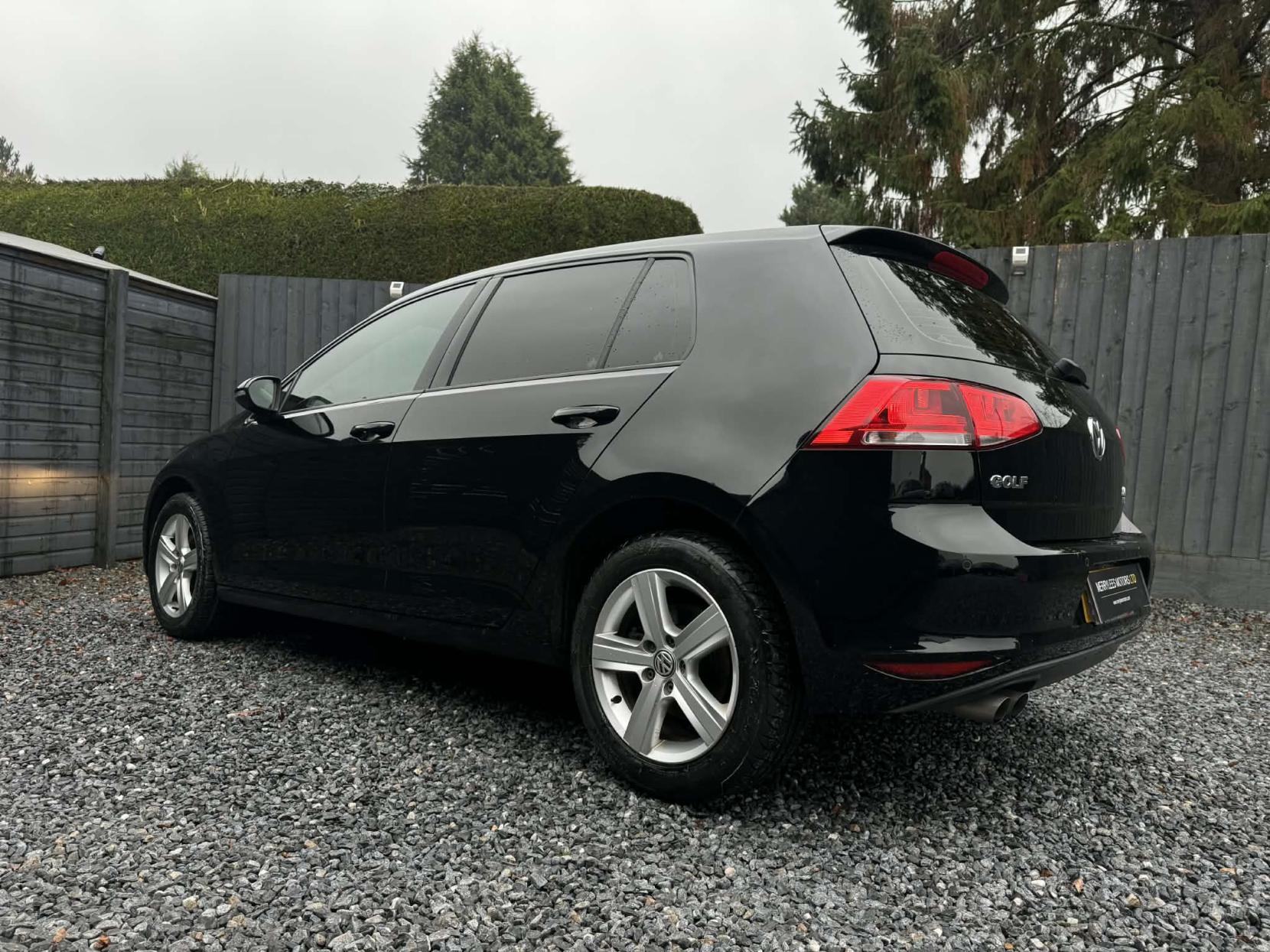 Volkswagen Golf 2.0 TDI BlueMotion Tech Match Edition Hatchback 5dr Diesel Manual Euro 6 (s/s) (150 ps)