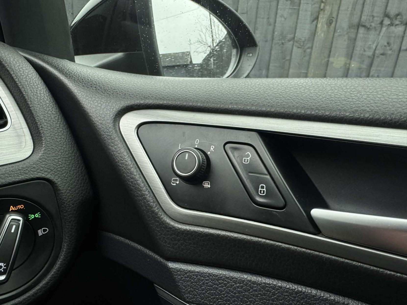 Volkswagen Golf 2.0 TDI BlueMotion Tech Match Edition Hatchback 5dr Diesel Manual Euro 6 (s/s) (150 ps)