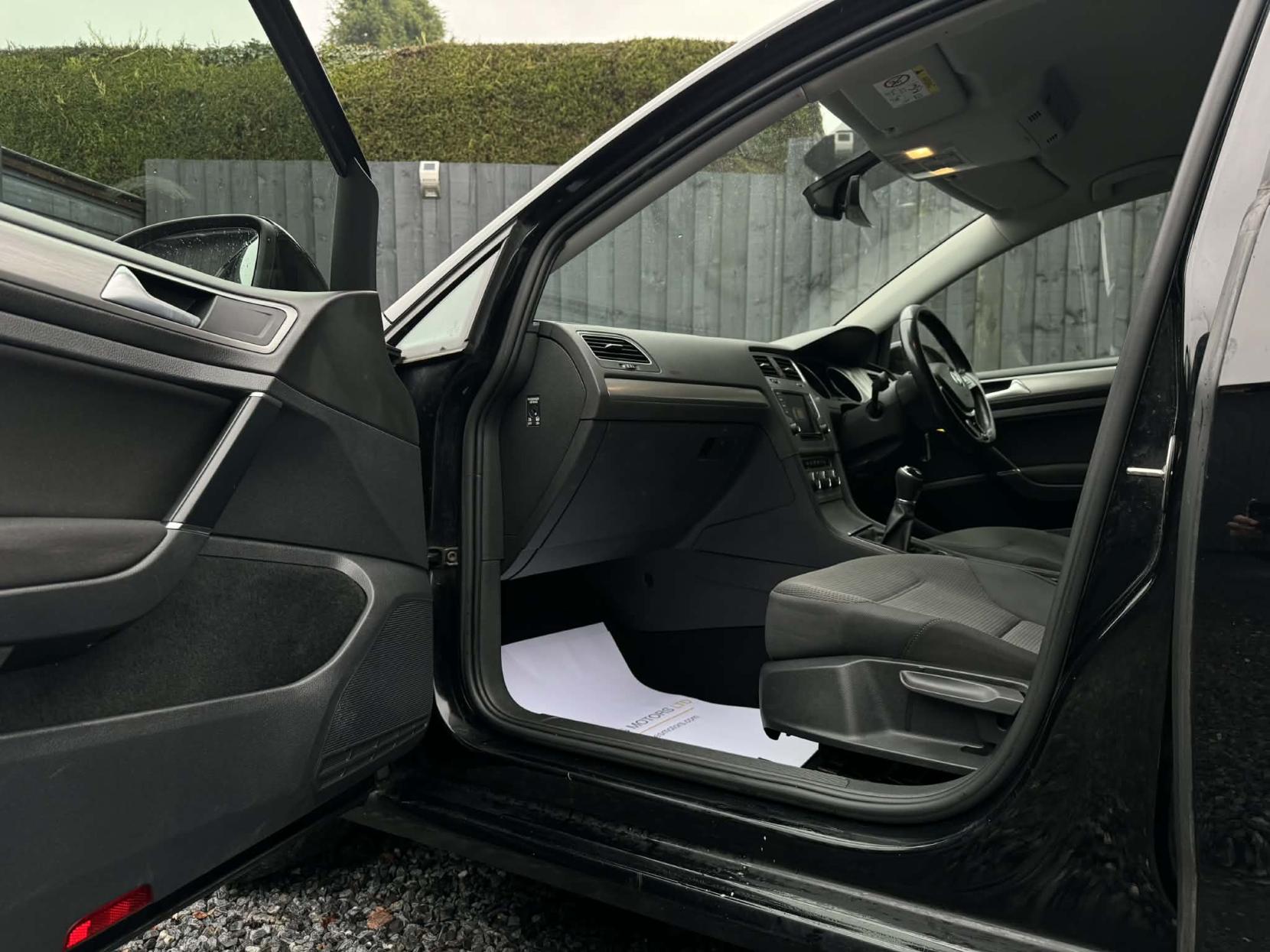 Volkswagen Golf 2.0 TDI BlueMotion Tech Match Edition Hatchback 5dr Diesel Manual Euro 6 (s/s) (150 ps)