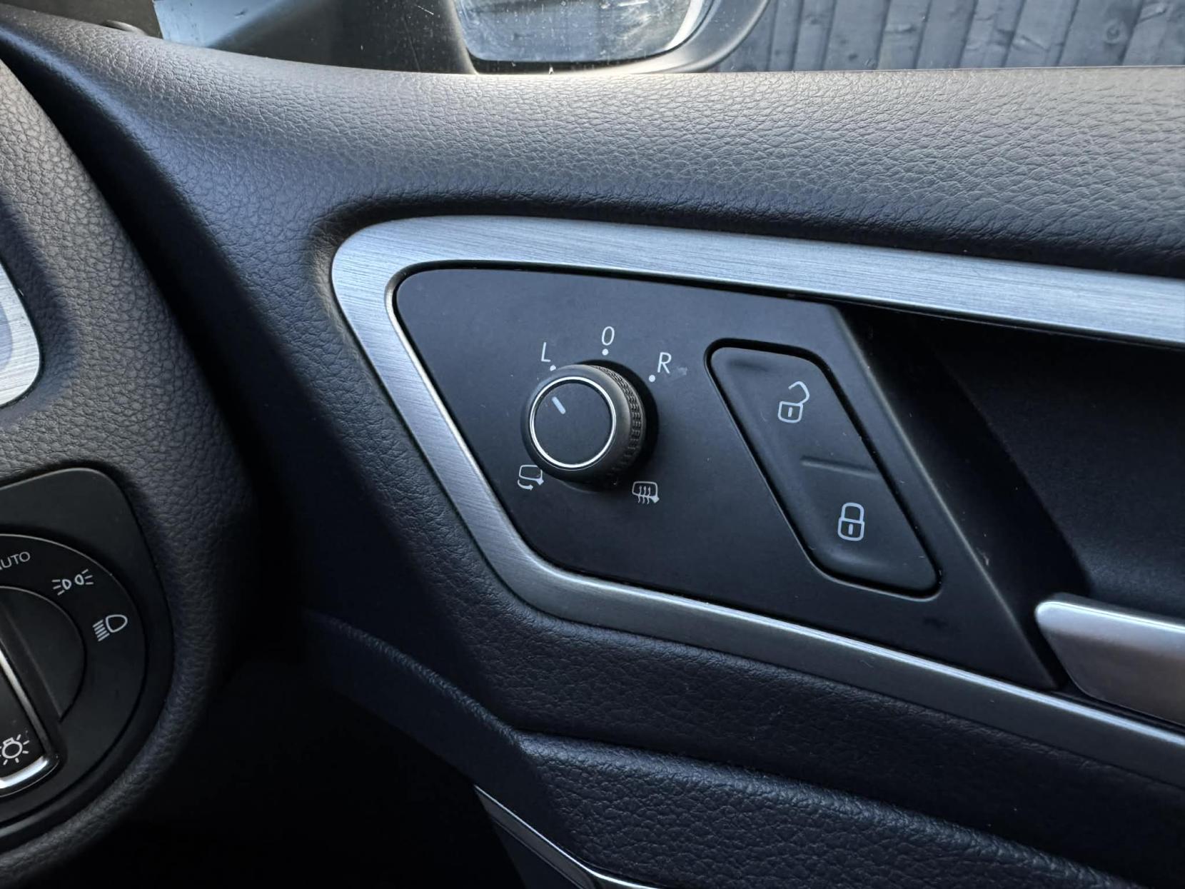 Volkswagen Golf 1.6 TDI BlueMotion Tech Match Hatchback 5dr Diesel Manual Euro 6 (s/s) (110 ps)