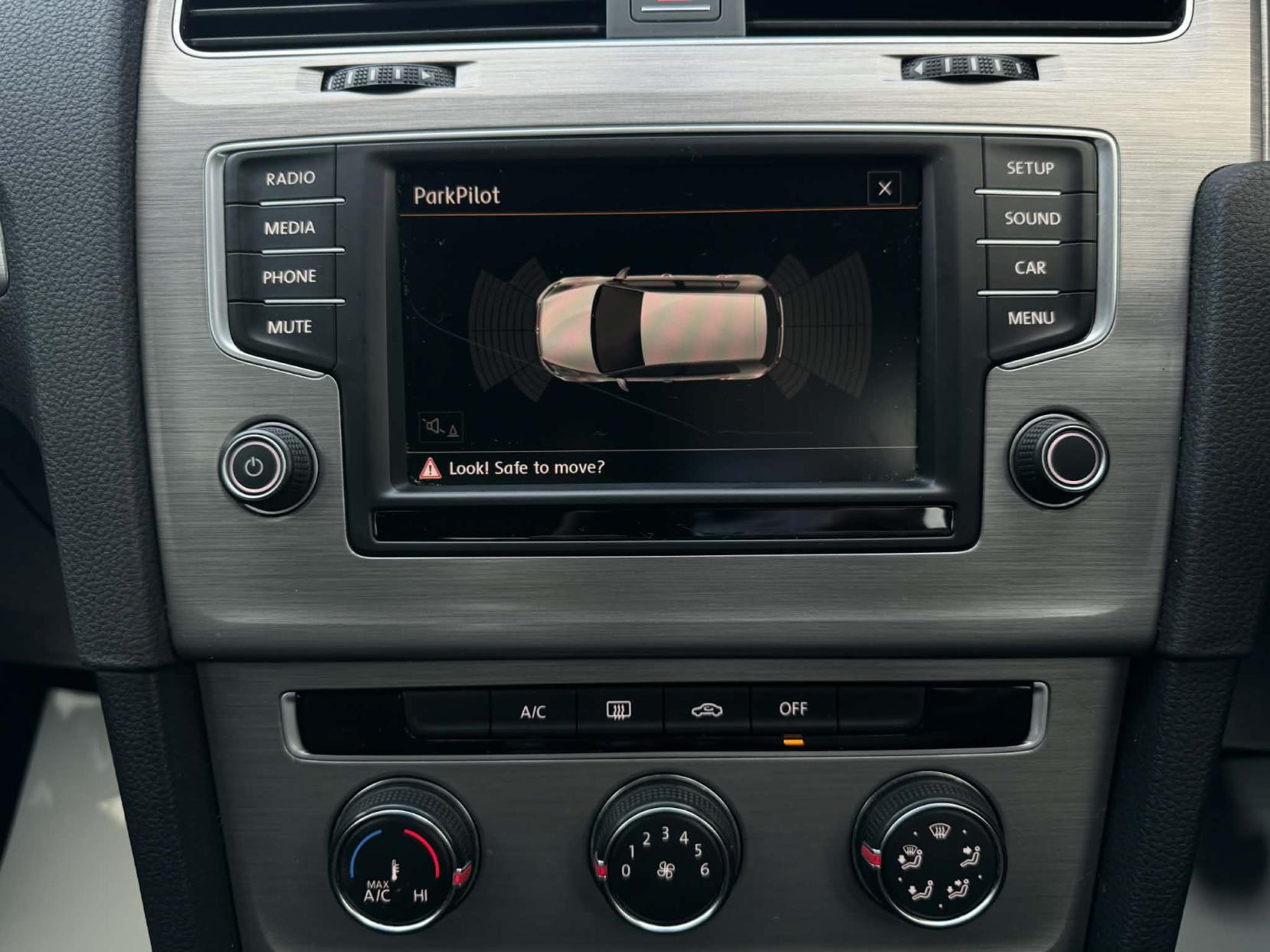 Volkswagen Golf 1.6 TDI BlueMotion Tech Match Hatchback 5dr Diesel Manual Euro 6 (s/s) (110 ps)