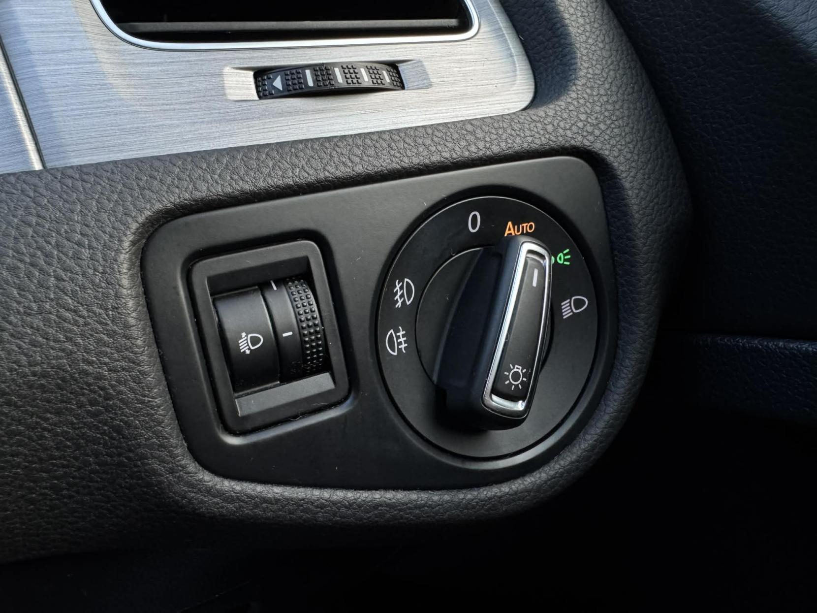 Volkswagen Golf 1.6 TDI BlueMotion Tech Match Hatchback 5dr Diesel Manual Euro 6 (s/s) (110 ps)