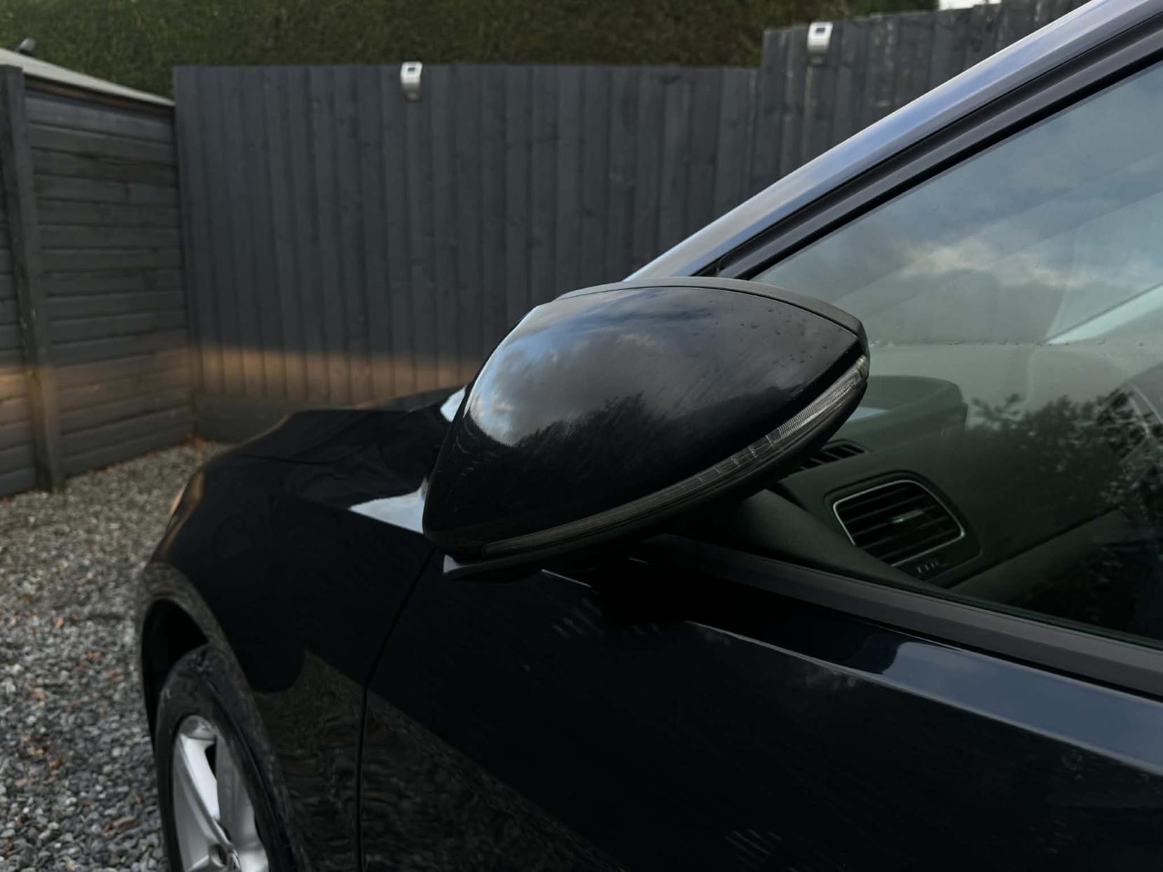 Volkswagen Golf 1.6 TDI BlueMotion Tech Match Hatchback 5dr Diesel Manual Euro 6 (s/s) (110 ps)