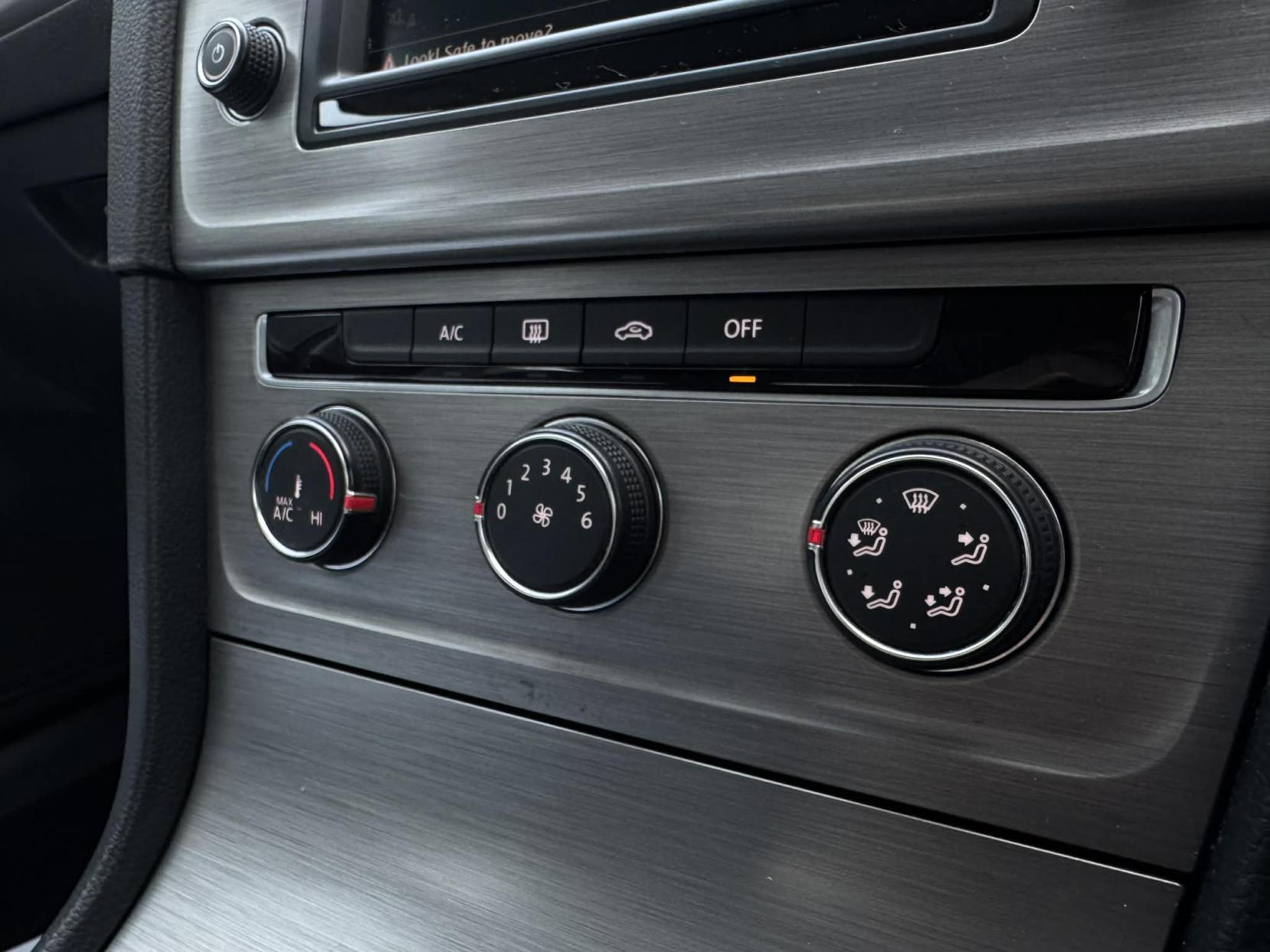 Volkswagen Golf 1.6 TDI BlueMotion Tech Match Hatchback 5dr Diesel Manual Euro 6 (s/s) (110 ps)