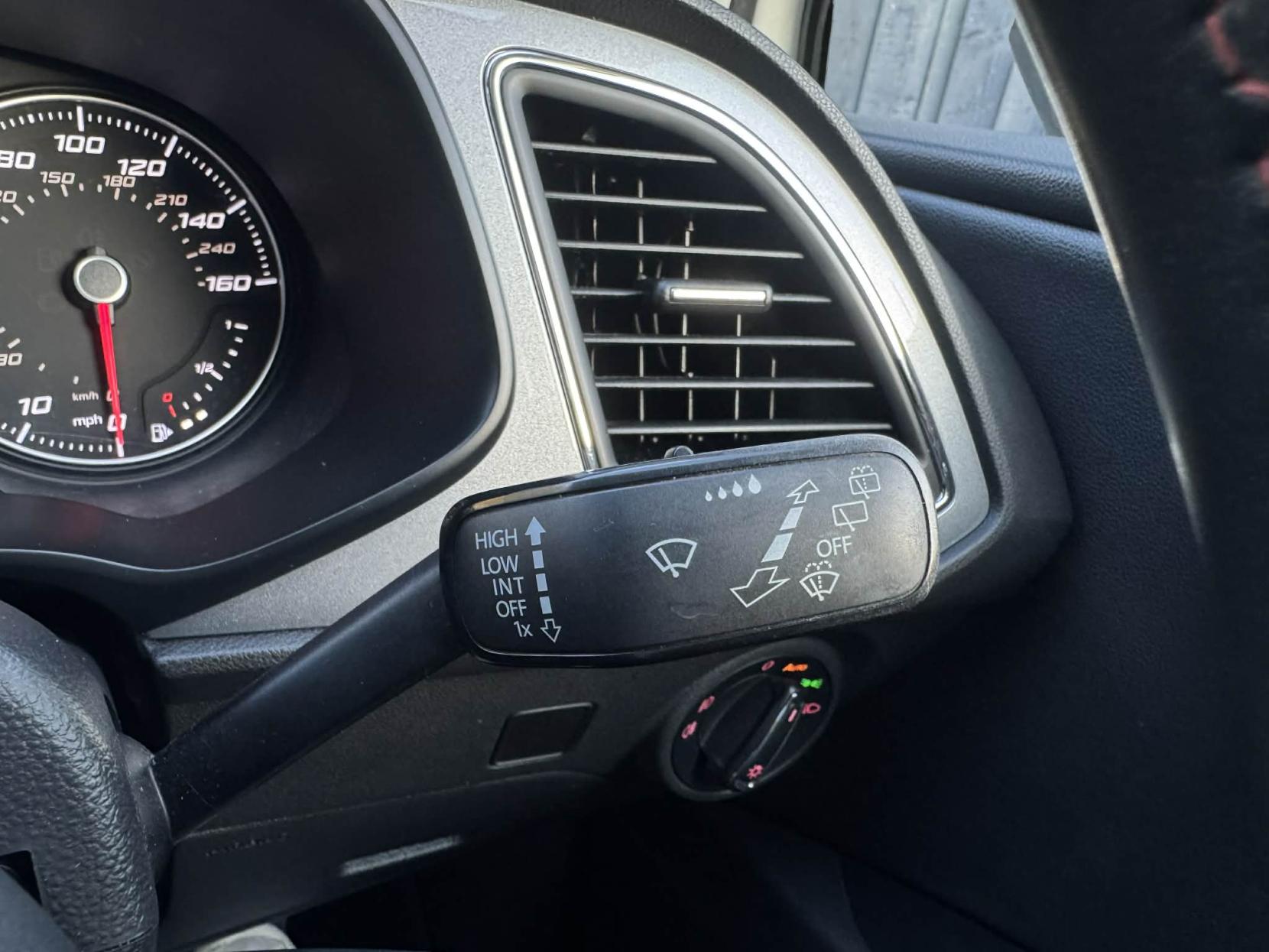 SEAT Leon 1.4 EcoTSI FR Hatchback 5dr Petrol Manual Euro 6 (s/s) (150 ps)