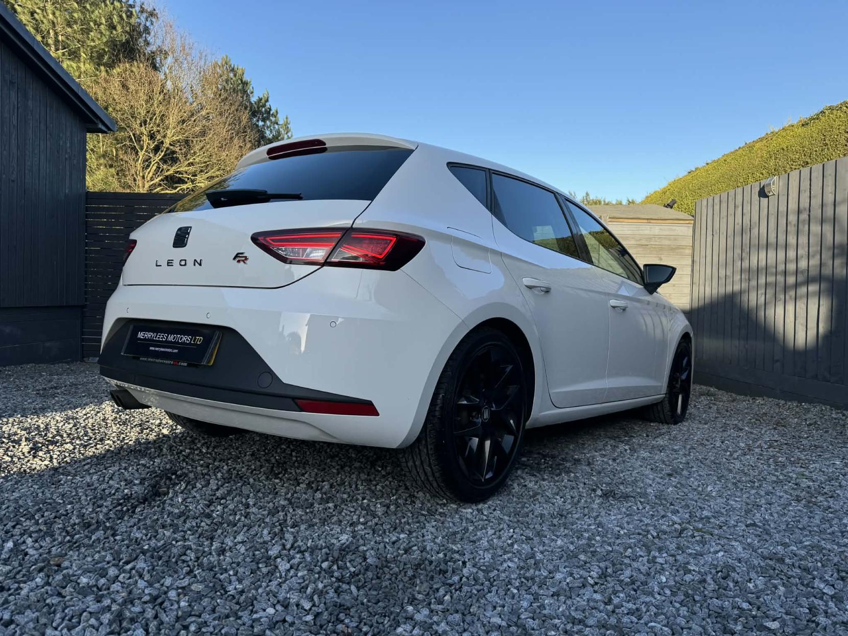 SEAT Leon 1.4 EcoTSI FR Hatchback 5dr Petrol Manual Euro 6 (s/s) (150 ps)