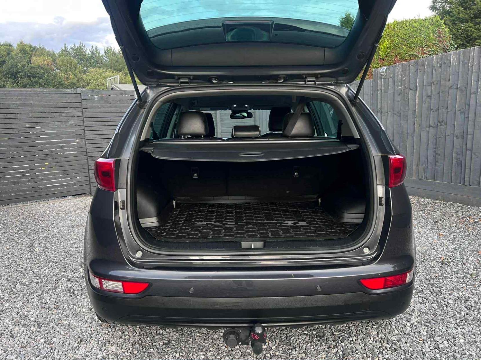 Kia Sportage 1.7 CRDi 3 SUV 5dr Diesel Manual Euro 6 (s/s) (114 bhp)