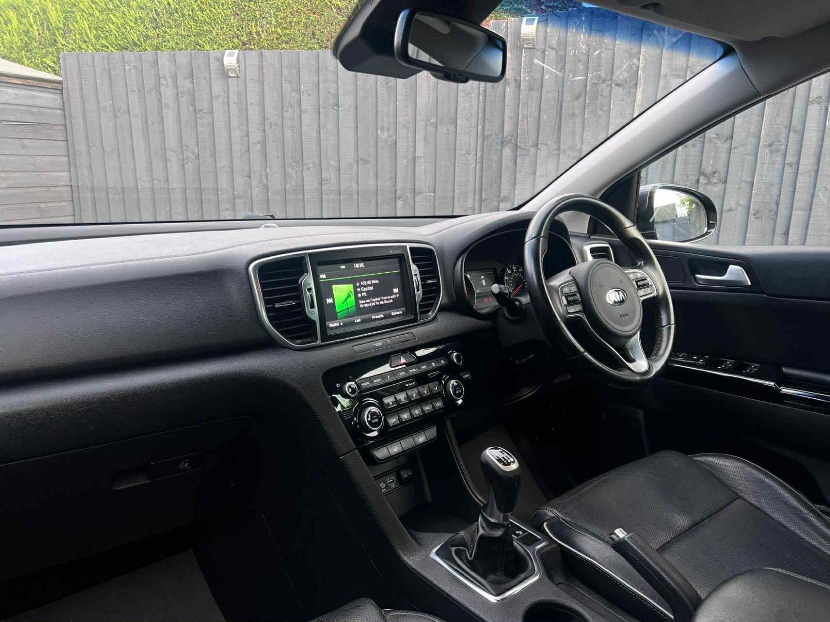 Kia Sportage 1.7 CRDi 3 SUV 5dr Diesel Manual Euro 6 (s/s) (114 bhp)