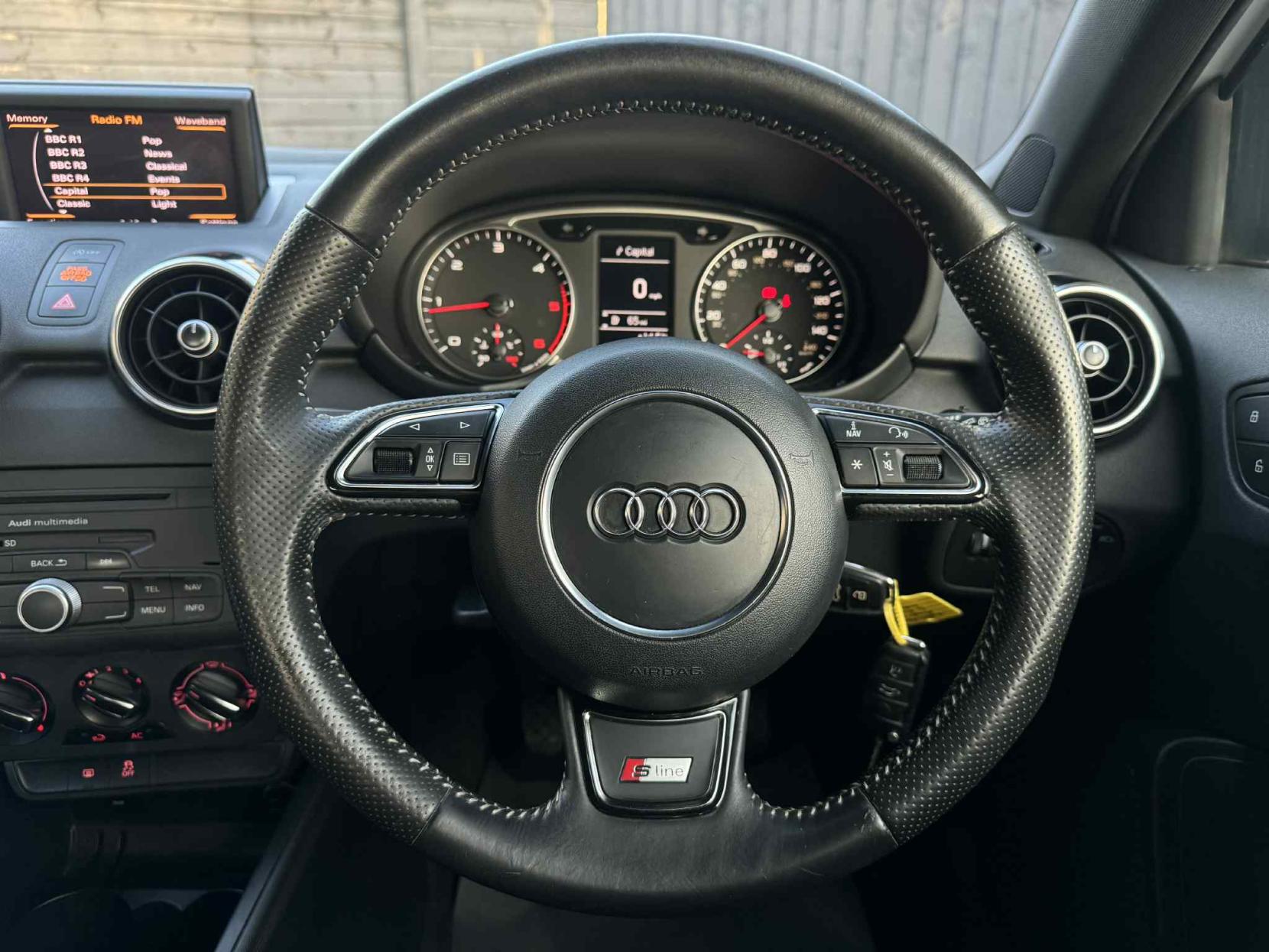 Audi A1 1.6 TDI S line Sportback 5dr Diesel Manual Euro 5 (s/s) (105 ps)