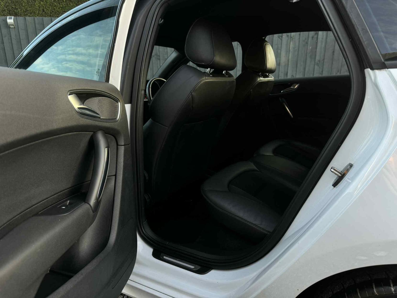 Audi A1 1.6 TDI S line Sportback 5dr Diesel Manual Euro 5 (s/s) (105 ps)