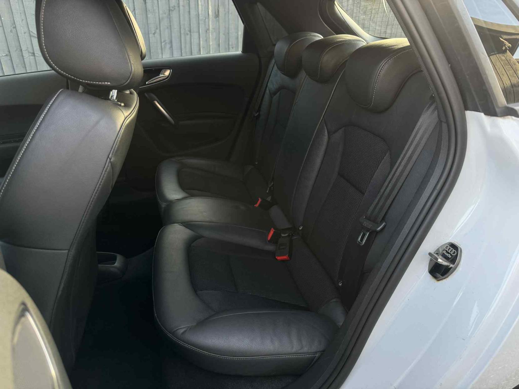 Audi A1 1.6 TDI S line Sportback 5dr Diesel Manual Euro 5 (s/s) (105 ps)