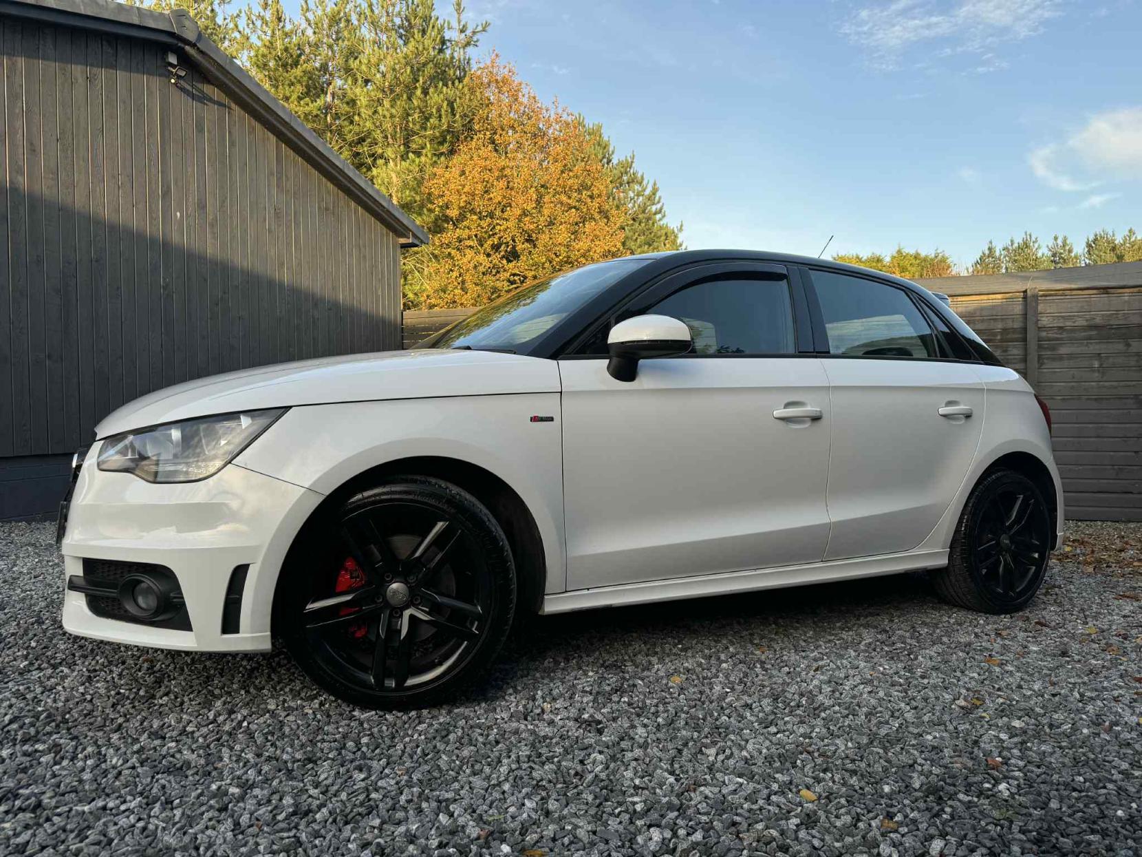 Audi A1 1.6 TDI S line Sportback 5dr Diesel Manual Euro 5 (s/s) (105 ps)