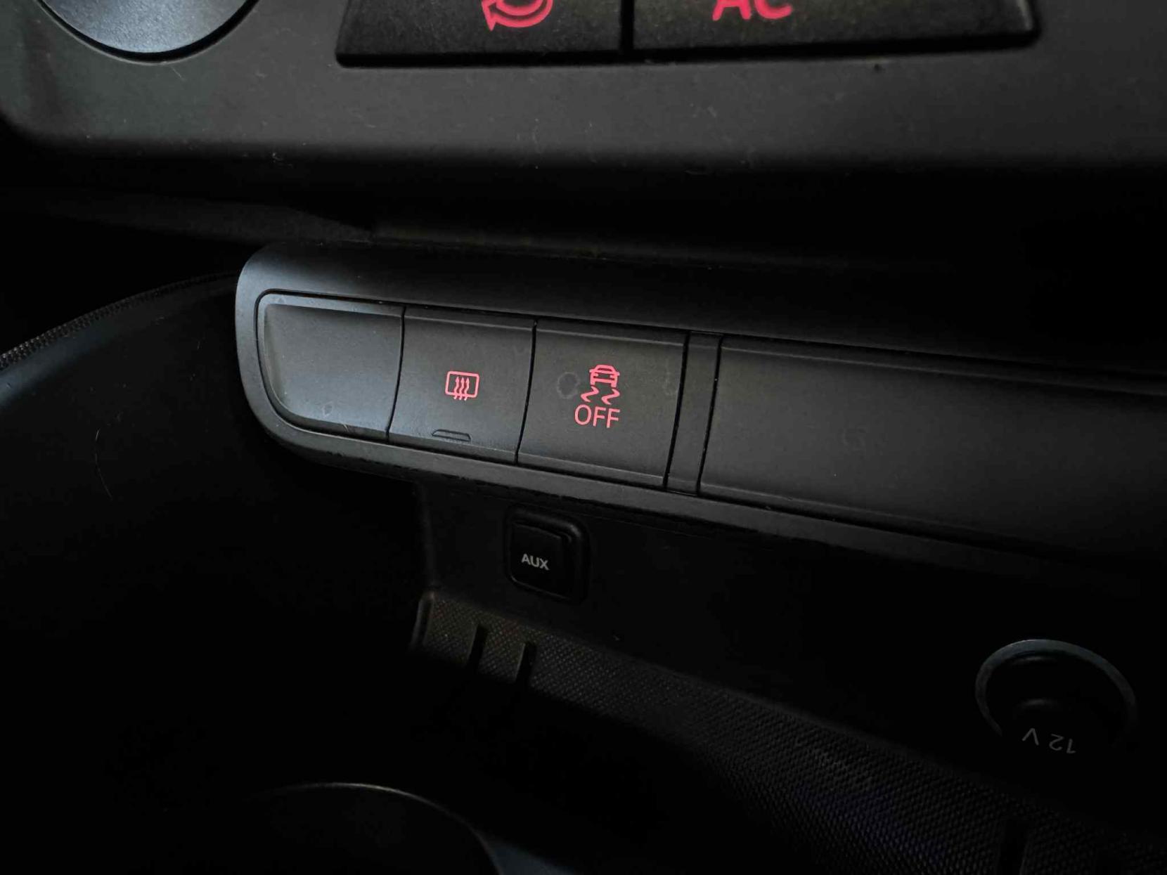 Audi A1 1.6 TDI S line Sportback 5dr Diesel Manual Euro 5 (s/s) (105 ps)