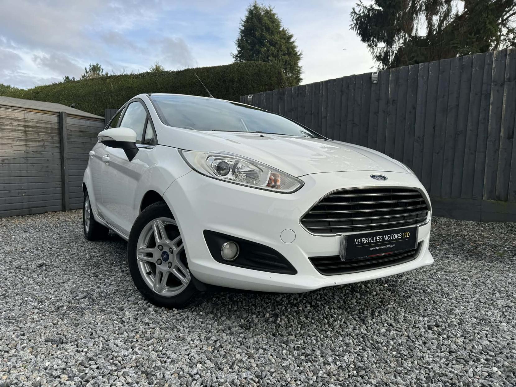 Ford Fiesta 1.25 Zetec Hatchback 5dr Petrol Manual Euro 5 (82 ps)